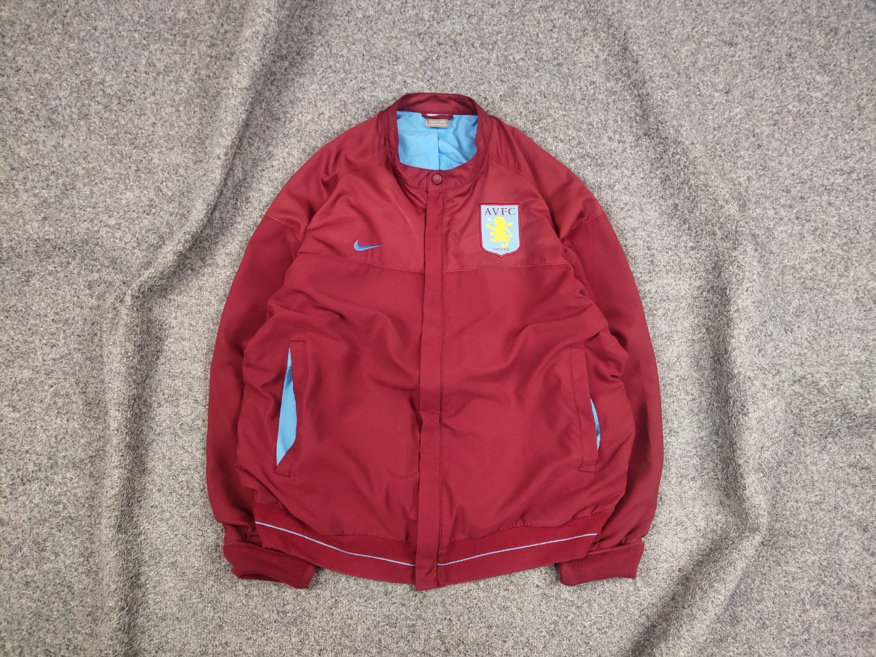 Nike Vintage Nike Aston Villa FC Soccer Track Jacket Size US L / EU 52-54 / 3 - 1 Thumbnail