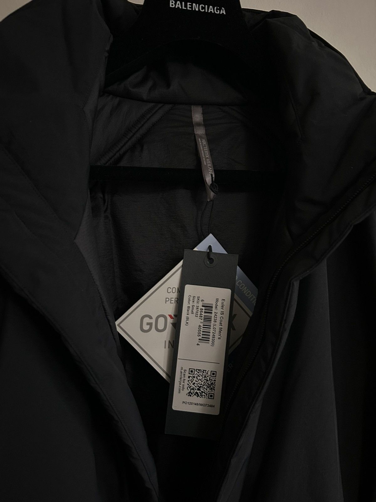 Veilance Veilance Euler IS coat sz.S Size US S / EU 44-46 / 1 - 5 Thumbnail