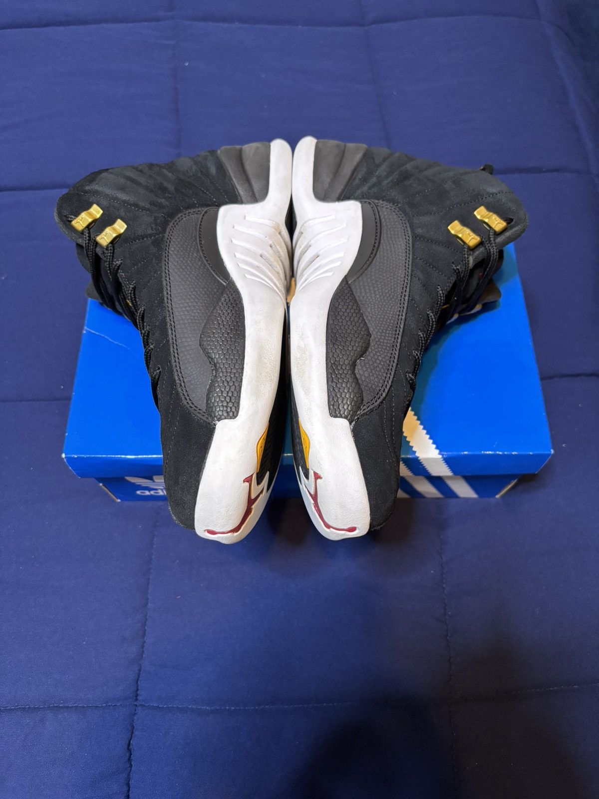 Jordan Brand Jordan 12 Retro Reverse Taxi 2019 Size 9.5 Size US 9.5 / EU 42-43 - 4 Thumbnail