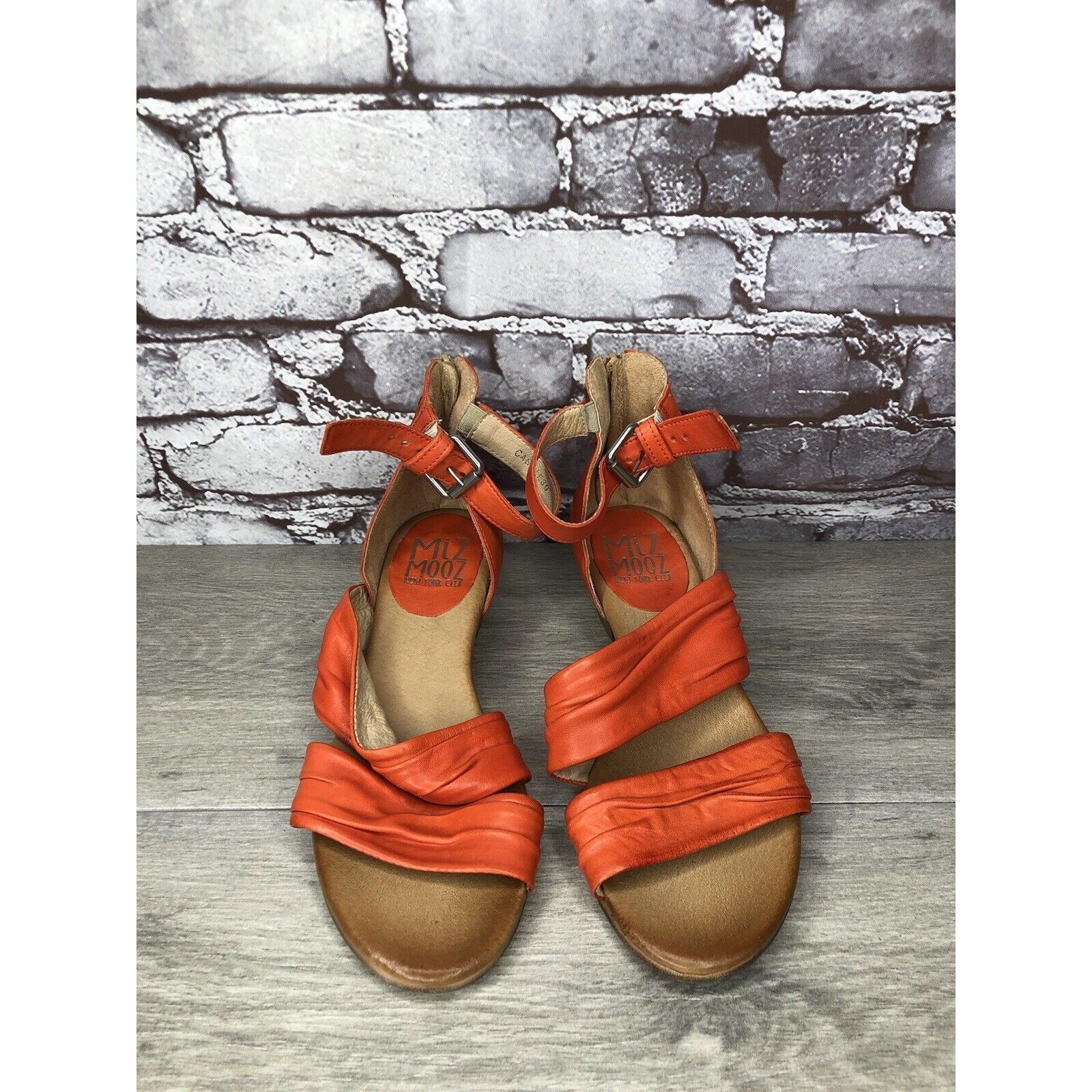 Other Miz Mooz Cassie Orange Leather Ankle Strap Heeled Sandals Wo Size US 8.5 / IT 38.5 - 22 Thumbnail