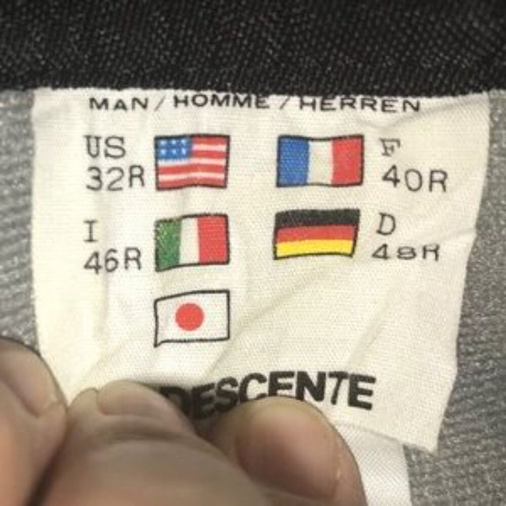 Descente Black Ski or snowboarding pants Vintage