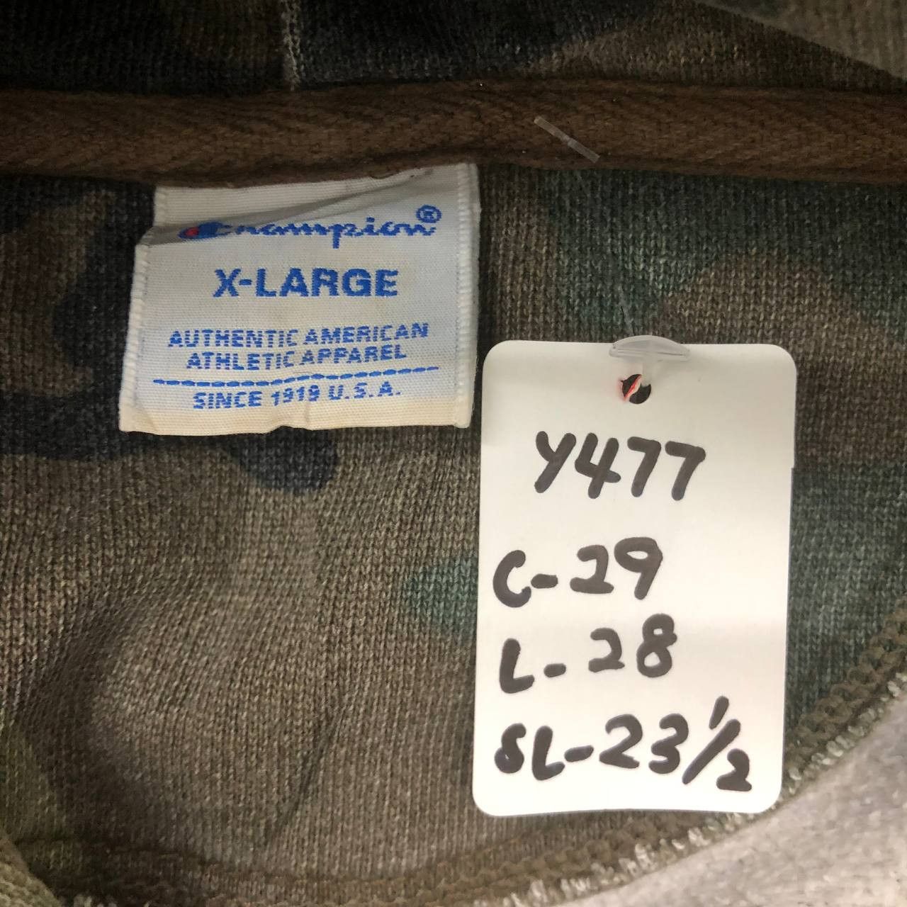 Champion × Vintage Y477 VTG RIPPED PAINTER CAMOUFLAGE CHAMPION HOODIE Size US XL / EU 56 / 4 - 7 Thumbnail