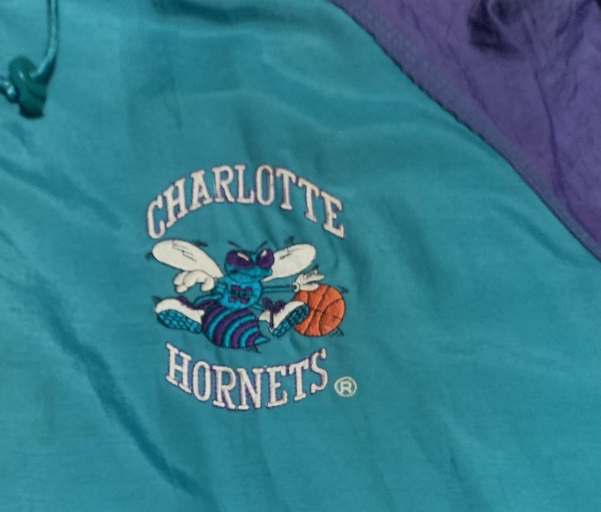 Starter Vintage Starter Nba Charlotte Hornets Jacket Hoodie Size US L / EU 52-54 / 3 - 7 Thumbnail