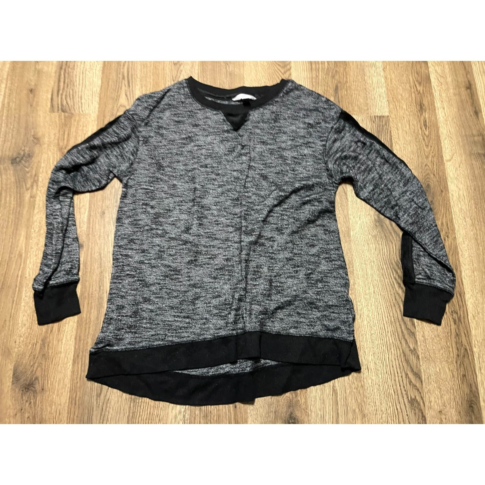 Vintage Secret Treasure Shirt Women's Small Gray Long Sleeve T-Shirt Mens? Wait. Size S / US 4 / IT 40 - 2 Thumbnail