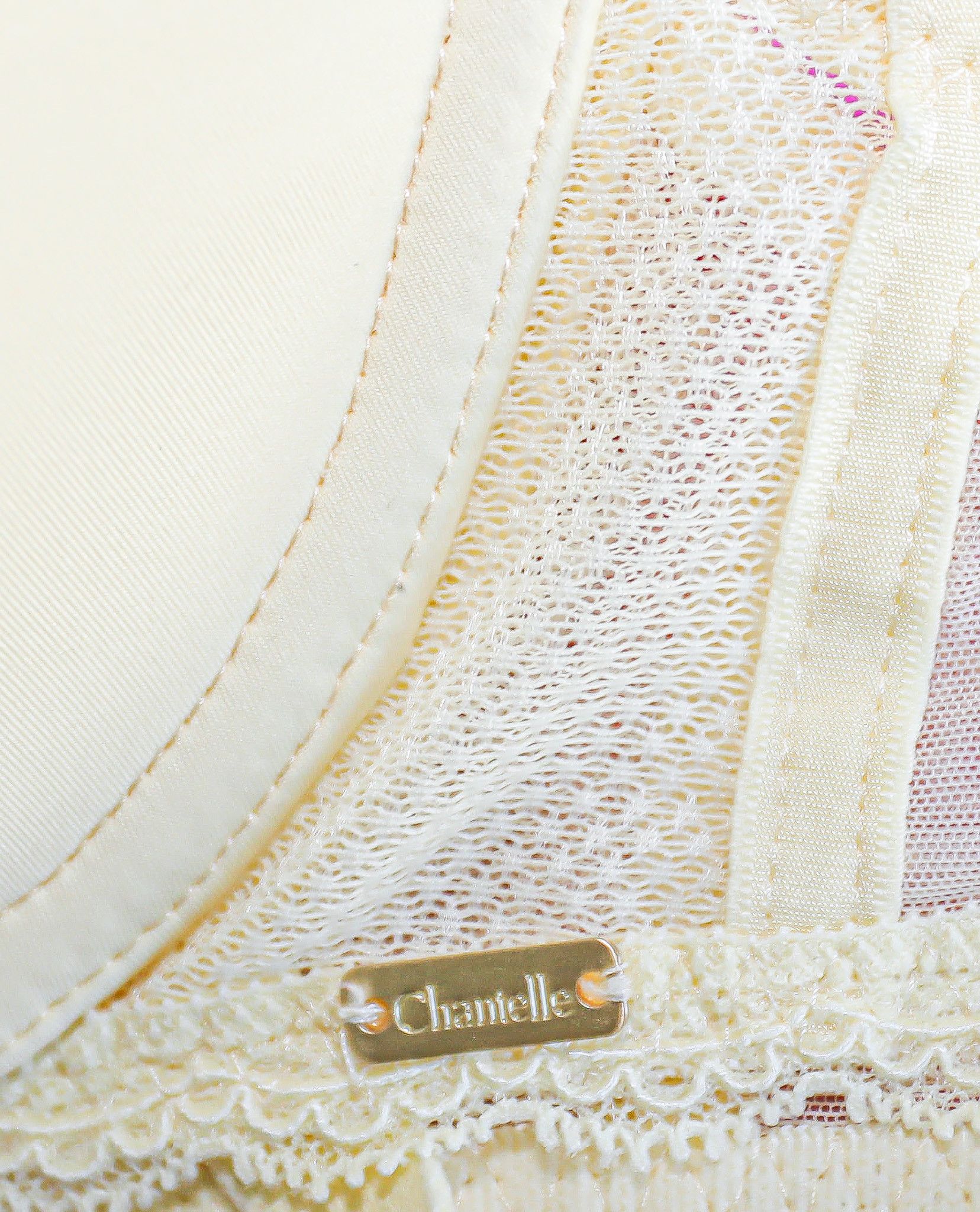 Vintage Chantelle Yellow Lace Mesh TShirt Bra Lingerie Size 30DD Size S / US 4 / IT 40 - 4 Thumbnail