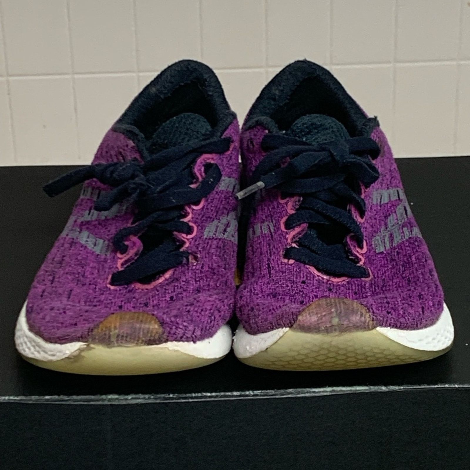 New Balance New Balance Fresh Foam PURPLE Girls Big Kid SZ 3.5Y Athletic Size US 5 / EU 37 - 4 Thumbnail