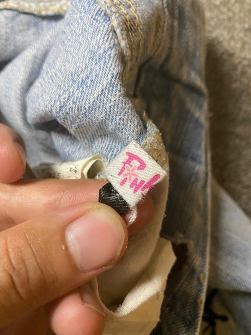 Japanese Brand Vintage Pink Latte Destroyed Embroidered Jeans (149) Size US 28 / EU 44 - 3 Thumbnail