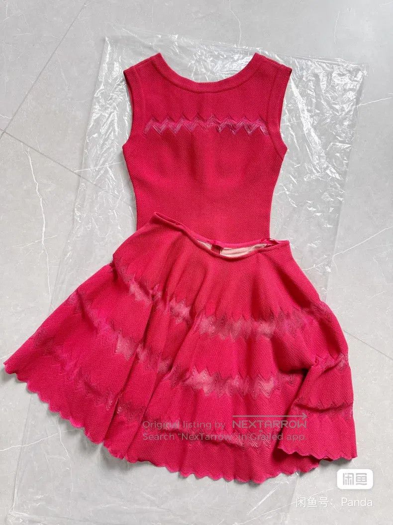 Alaia Alaia Two-Piece Vest Dress, Classic Style Size XS / US 0-2 / IT 36-38 - 1 Thumbnail