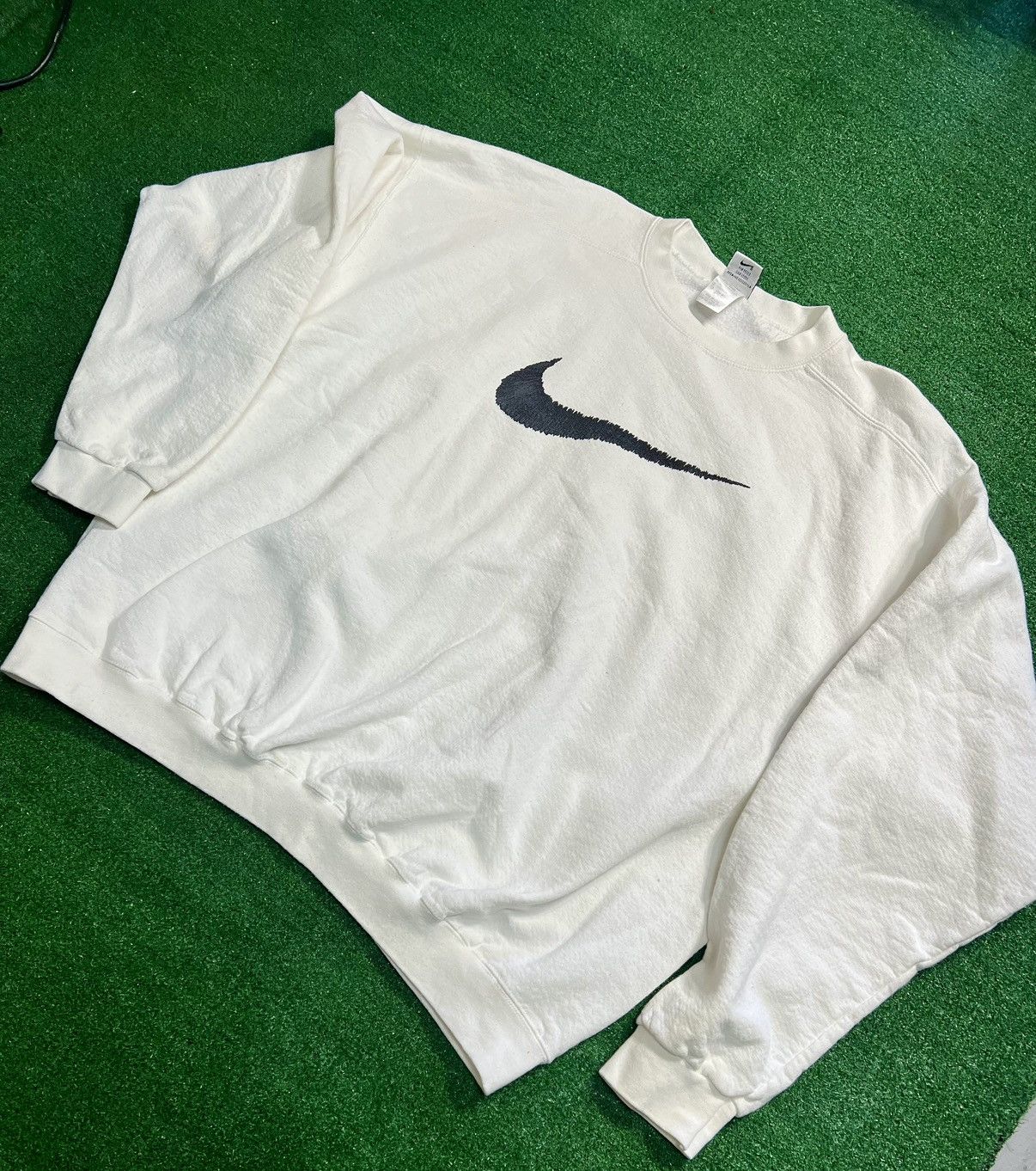 Nike × Vintage MADE IN USA - Vintage White Crewneck - RARE - XXL Size US XXL / EU 58 / 5 - 1 Thumbnail