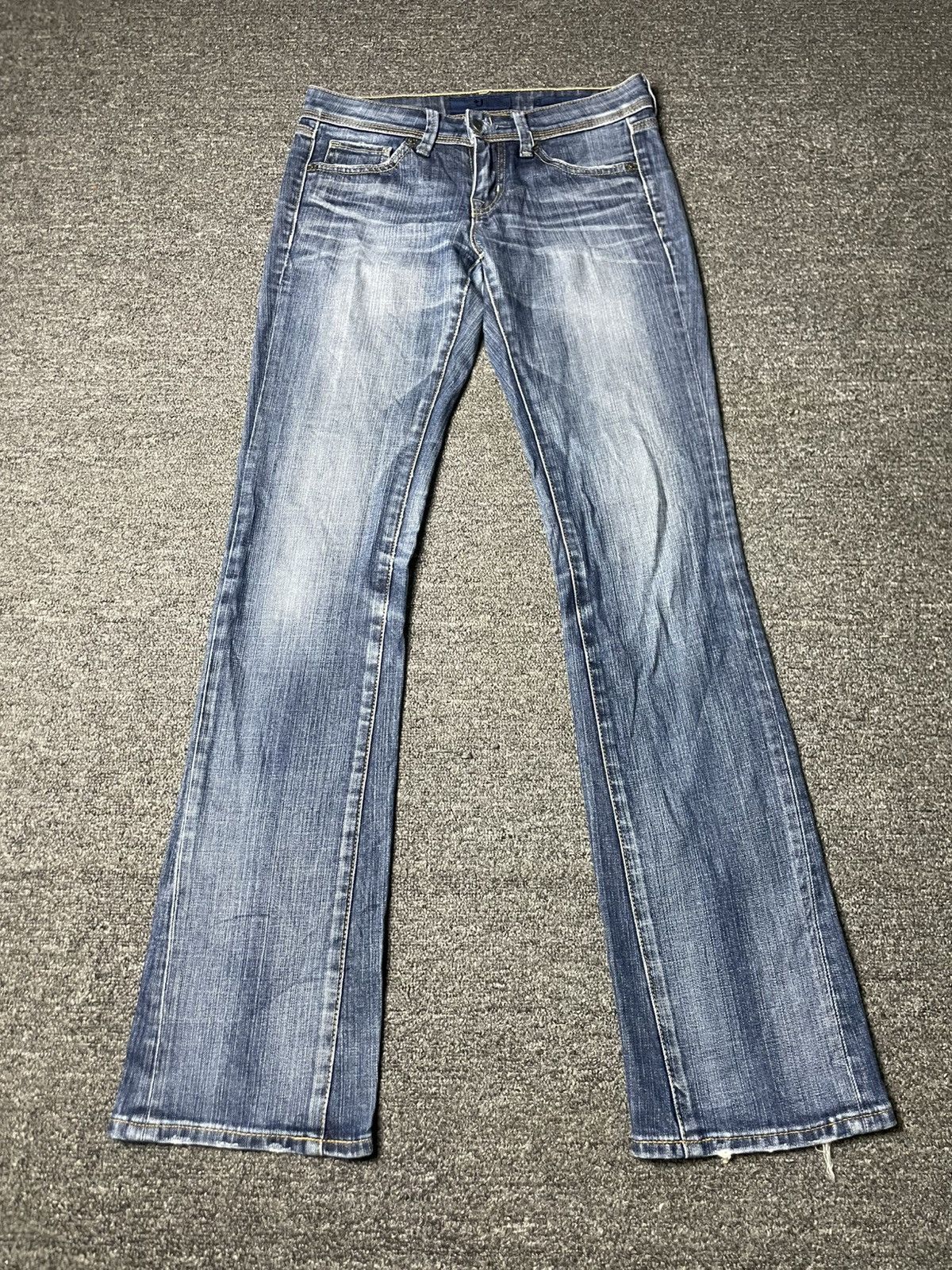 Japanese Brand × Uniqlo × Vintage UNIQLO Brand Slim Fit Denim Jeans (91) Size 28" / US 6 / IT 42 - 1 Thumbnail