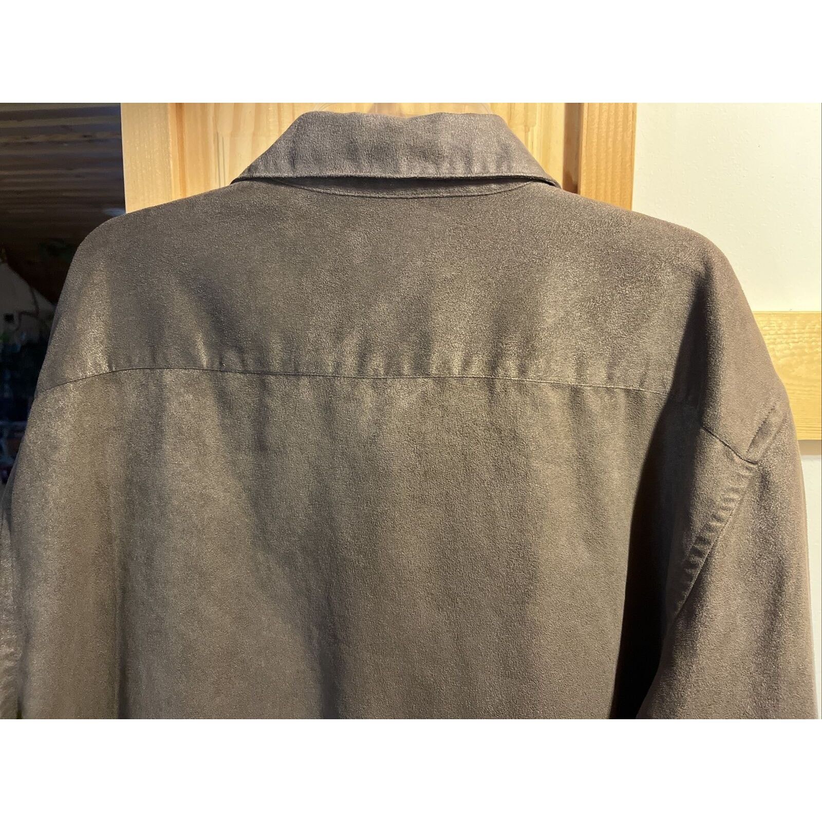J Ferrar J. Ferrar Men’s L Brown LS Button Suede Feel Polyester Shirt Size US L / EU 52-54 / 3 - 9 Thumbnail