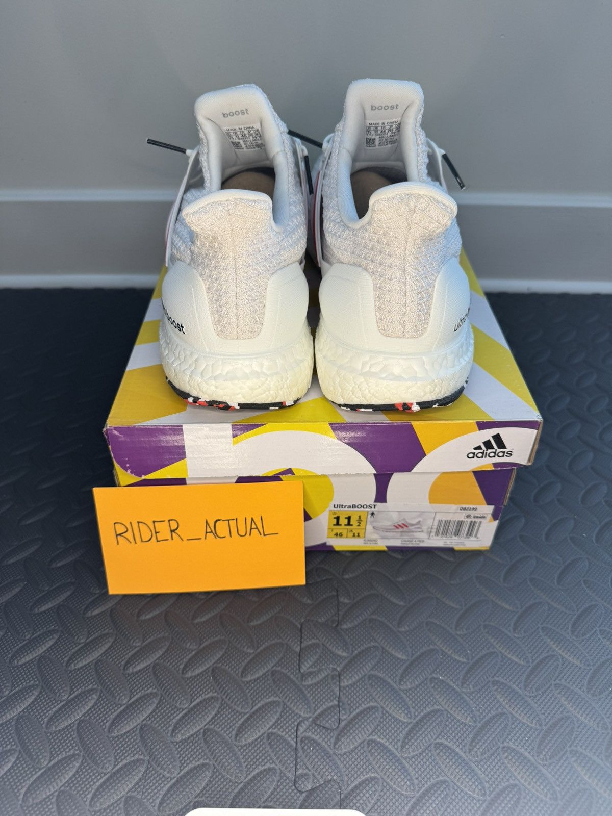 Adidas Adidas UltraBOOST Size US 11.5 / EU 44-45 - 3 Thumbnail