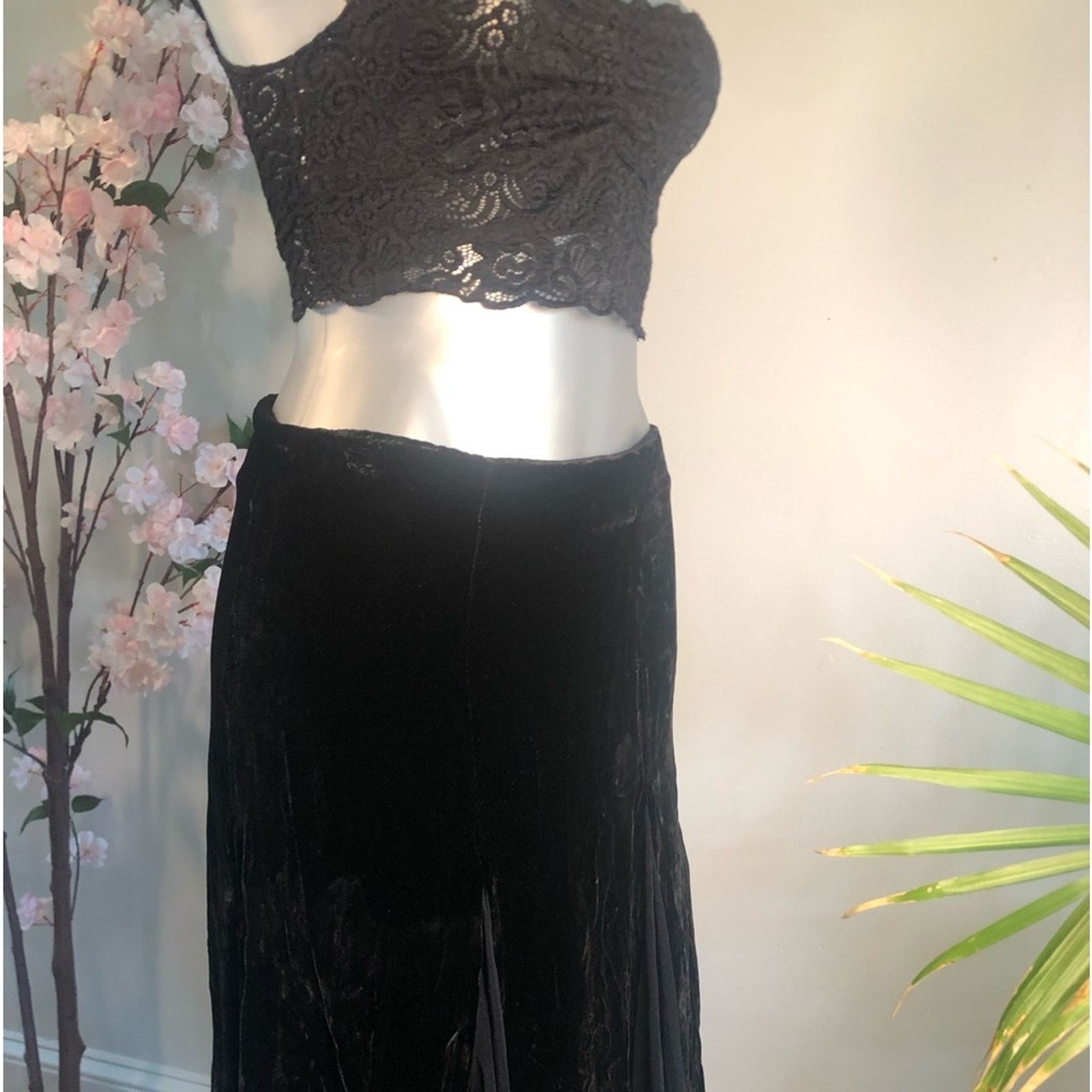 Free People Lace top cami low cut black free people intimately Size XS / US 0-2 / IT 36-38 - 7 Thumbnail
