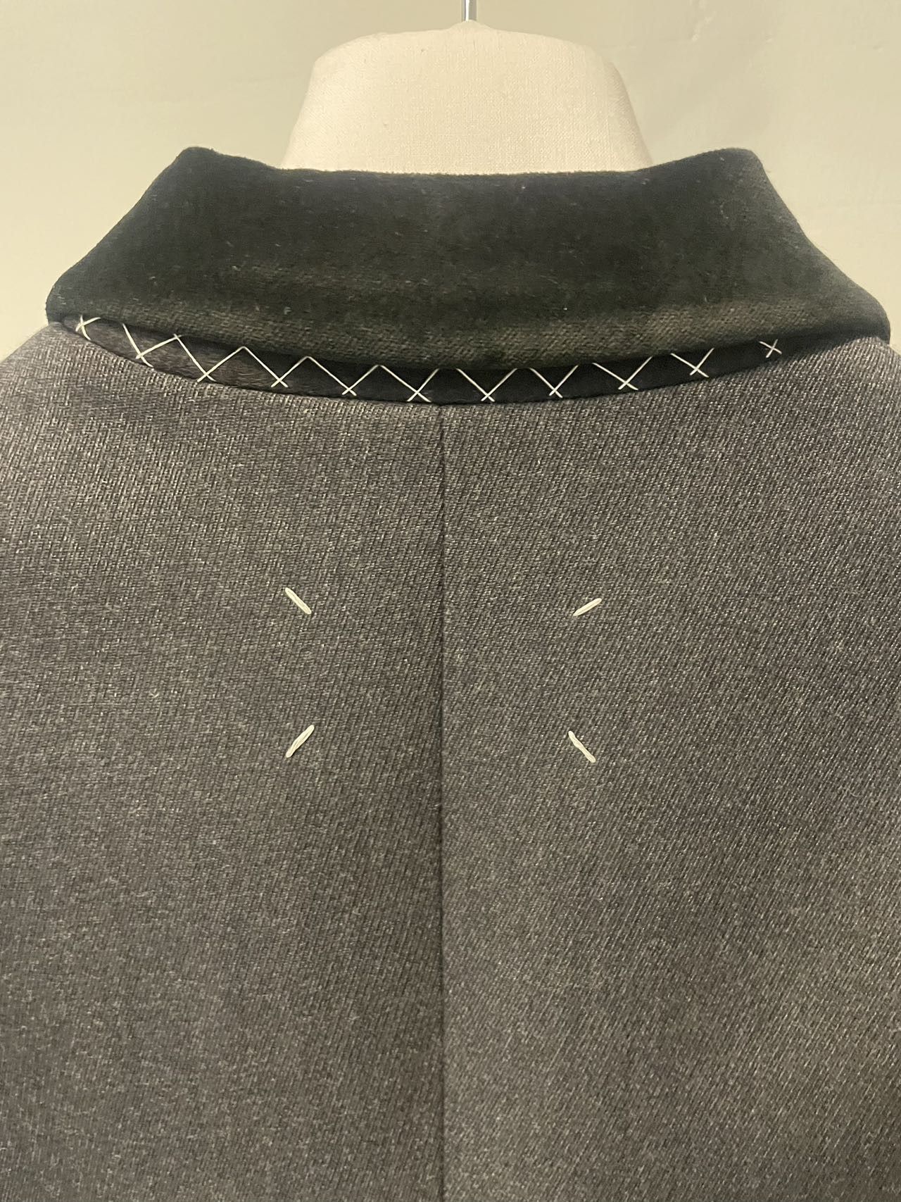 Maison Margiela Maison Margiela Spliced Work-In-Progress Wool Coat Size XS / US 0-2 / IT 36-38 - 4 Thumbnail