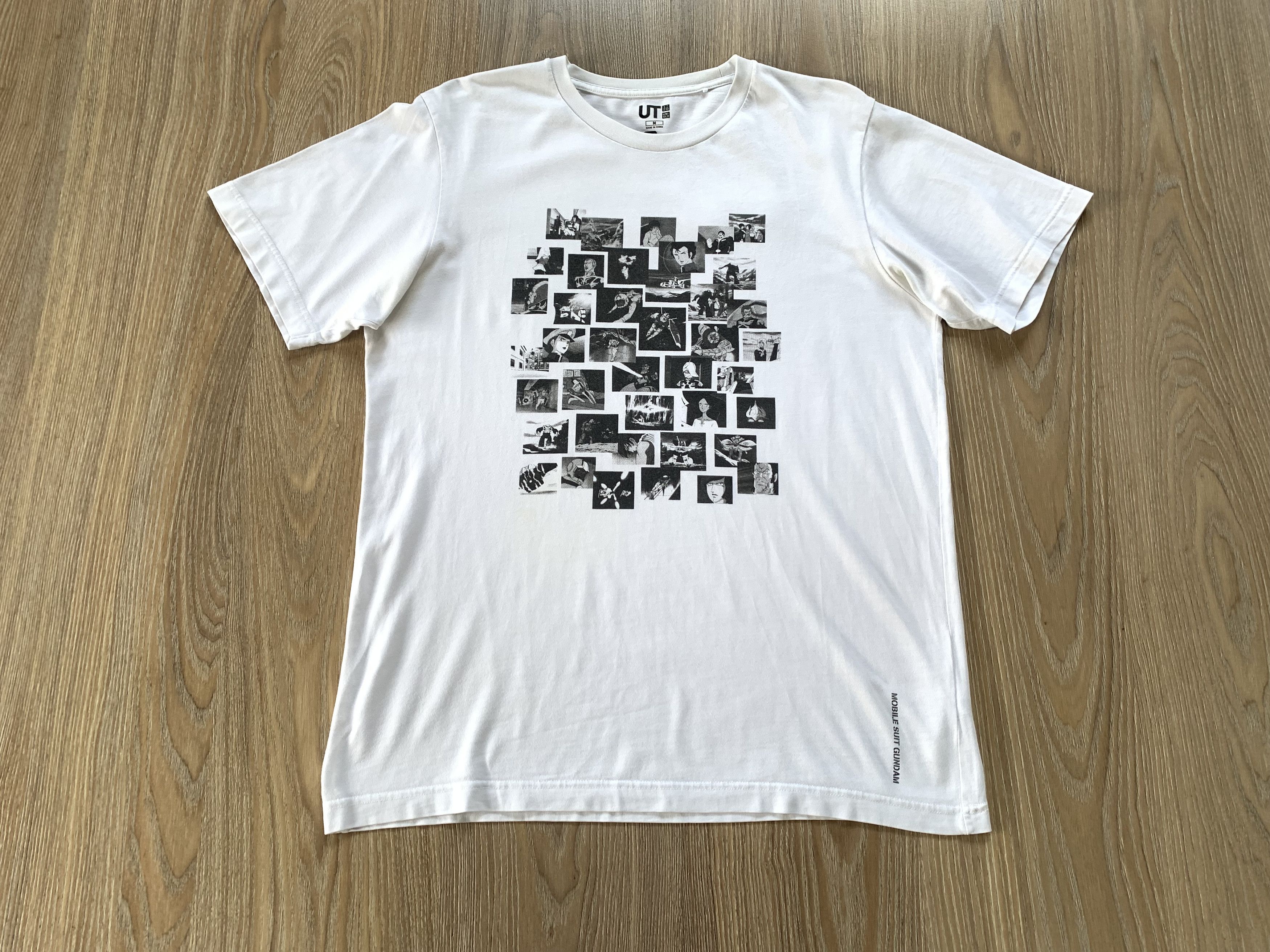 Uniqlo Uniqlo Mobile Suit Gundam White Graphic T-Shirt Size US M / EU 48-50 / 2 - 2 Thumbnail