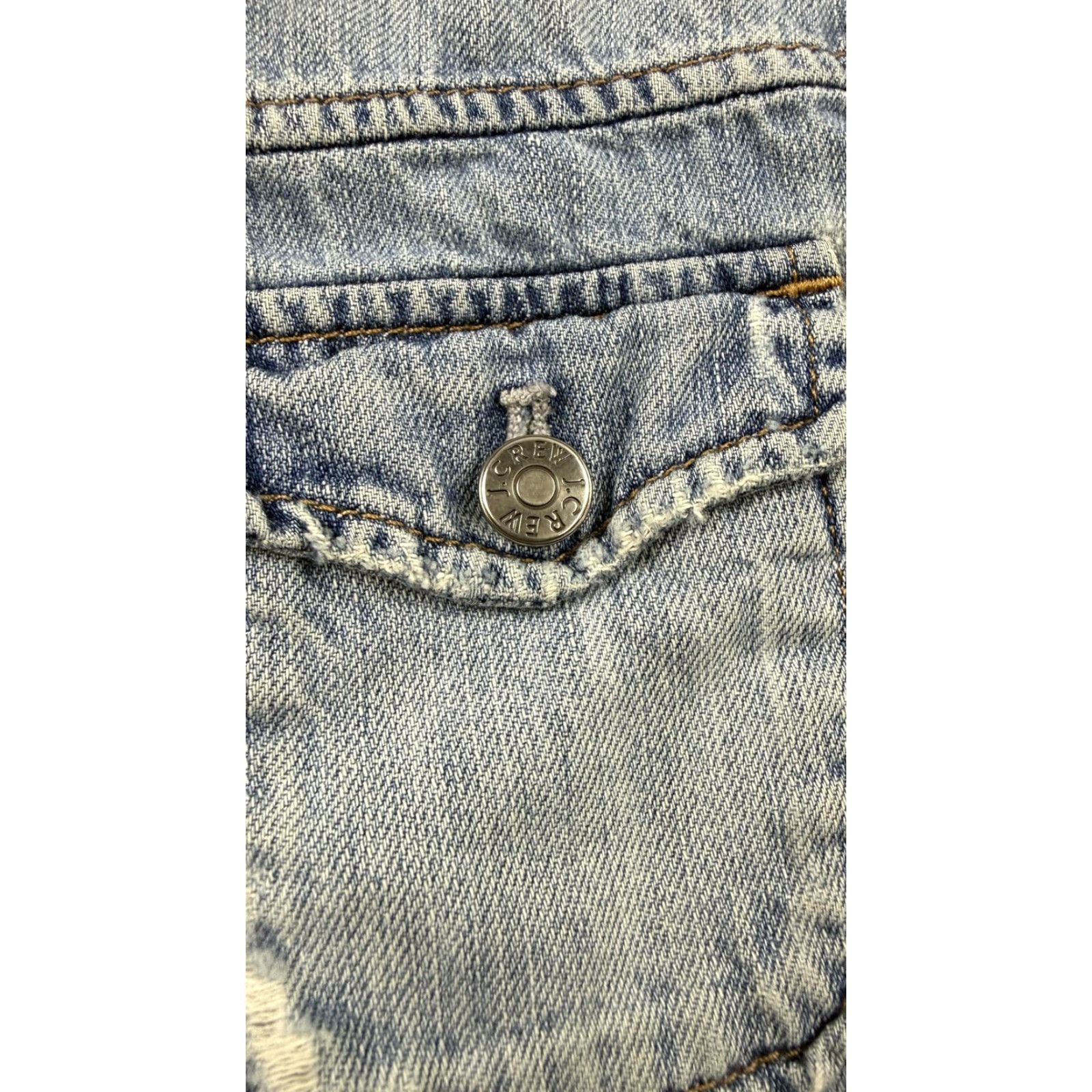 J.Crew J.Crew Denim Jacket Women's Medium Light Wash Distressed Cropped Trucker Size 32" / US 10 / IT 46 - 7 Thumbnail