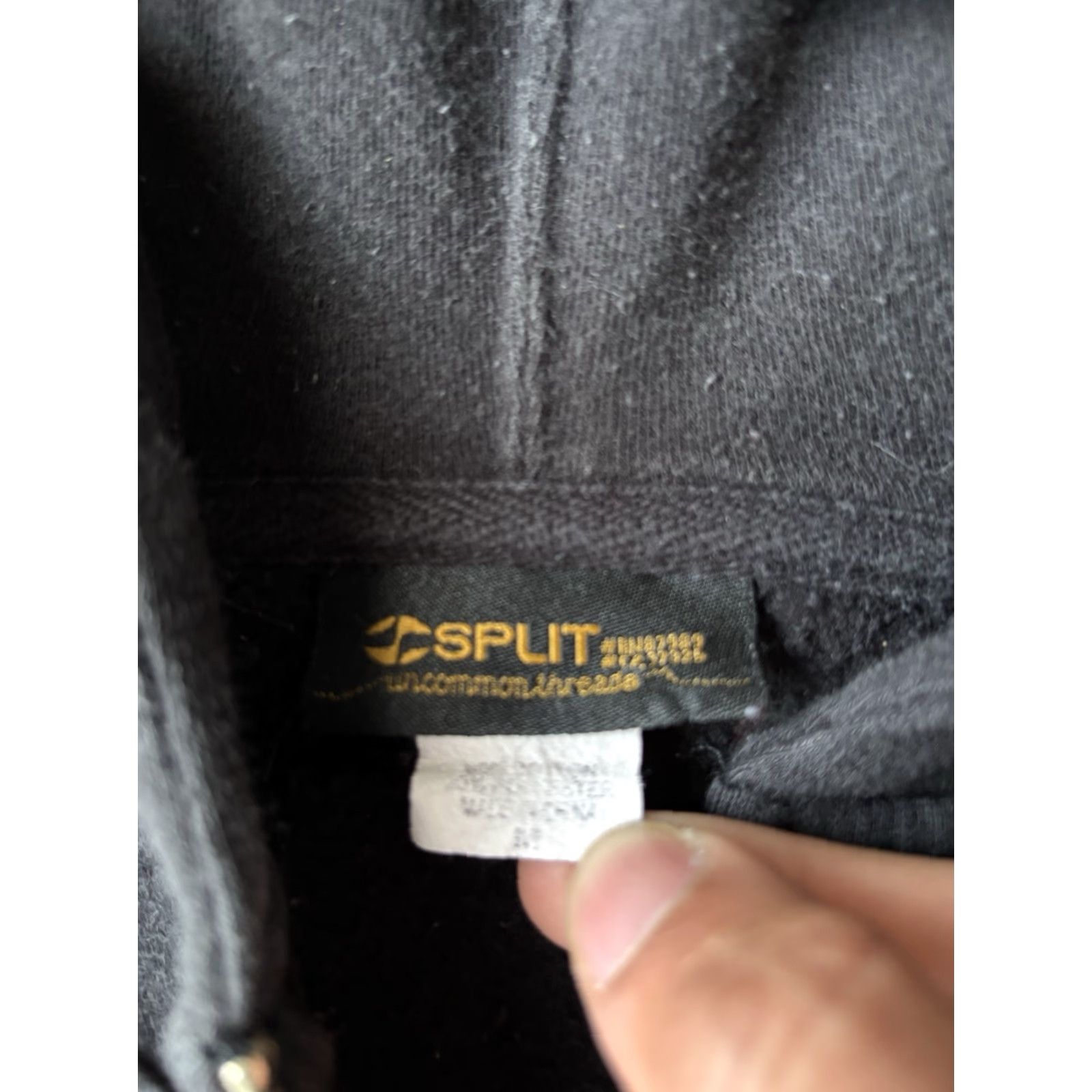 Vintage VINTAGE Split Skateboards Full Zip Hoodie Medium Black Mens Grunge 90s Skater Hooded Pockets) Size US L / EU 52-54 / 3 - 2 Thumbnail