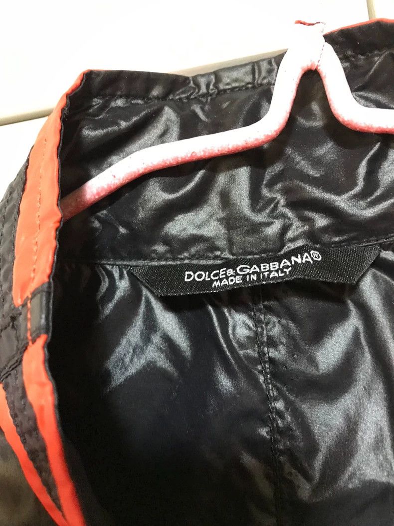 Dolce & Gabbana Dolce & Gabbana Red and Black Size US M / EU 48-50 / 2 - 4 Thumbnail