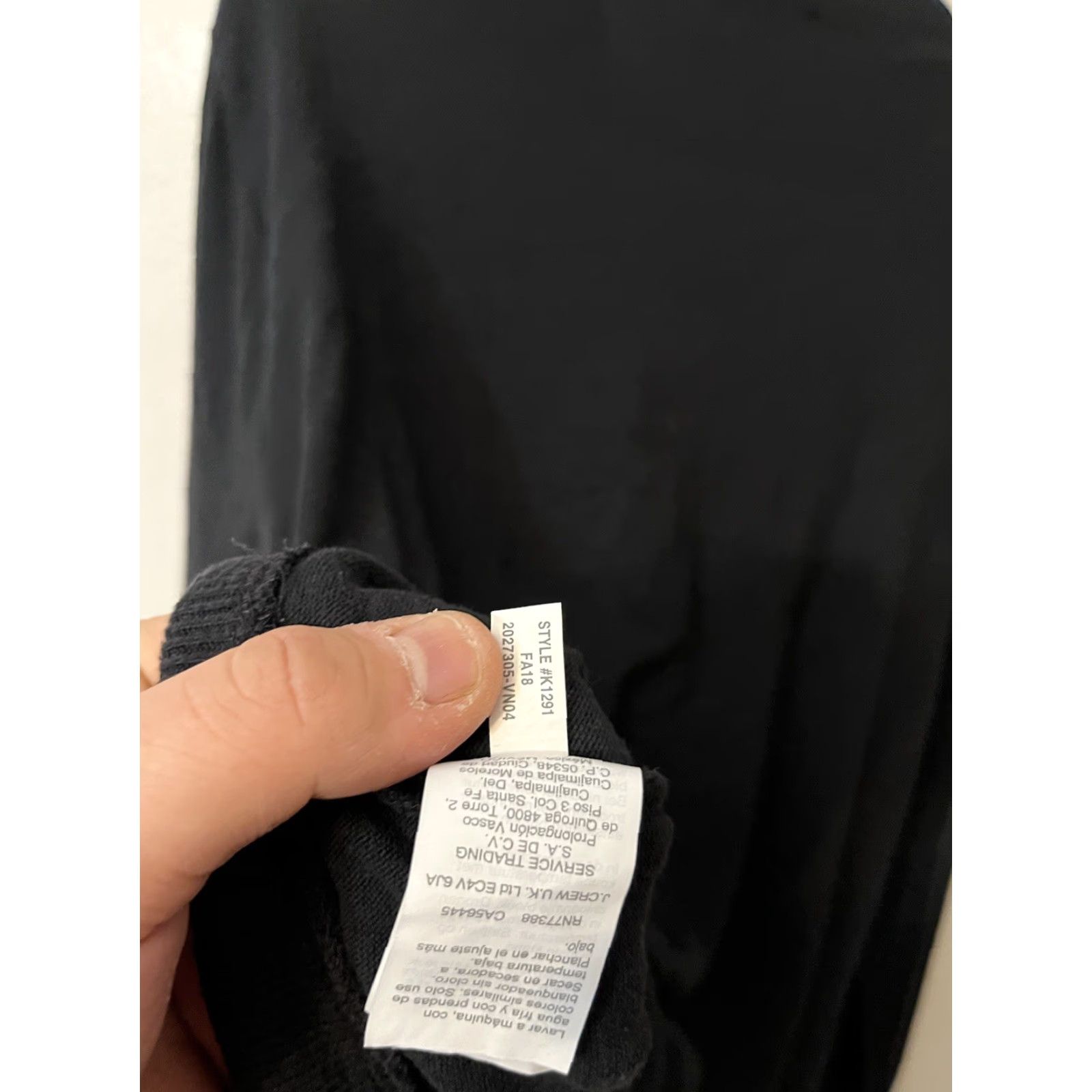 J.Crew J.CREW Blouse Women's L Black Solid Lightweight Stretchy Faux Wrap V-Neck Knit Shirt Long Sleeve Casual Modern 80s 90s Size L / US 10 / IT 46 - 4 Thumbnail