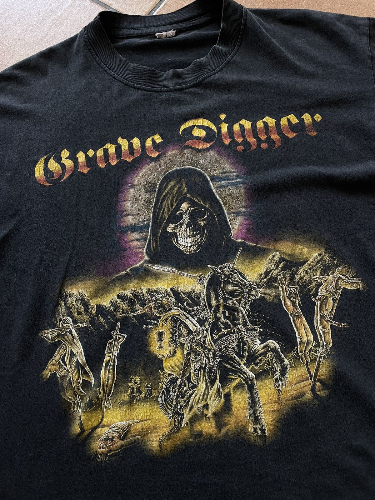 Band Tees × Vintage Grave Digger Vintage Black Metal 90s T Shirt Large Size US L / EU 52-54 / 3 - 5 Thumbnail