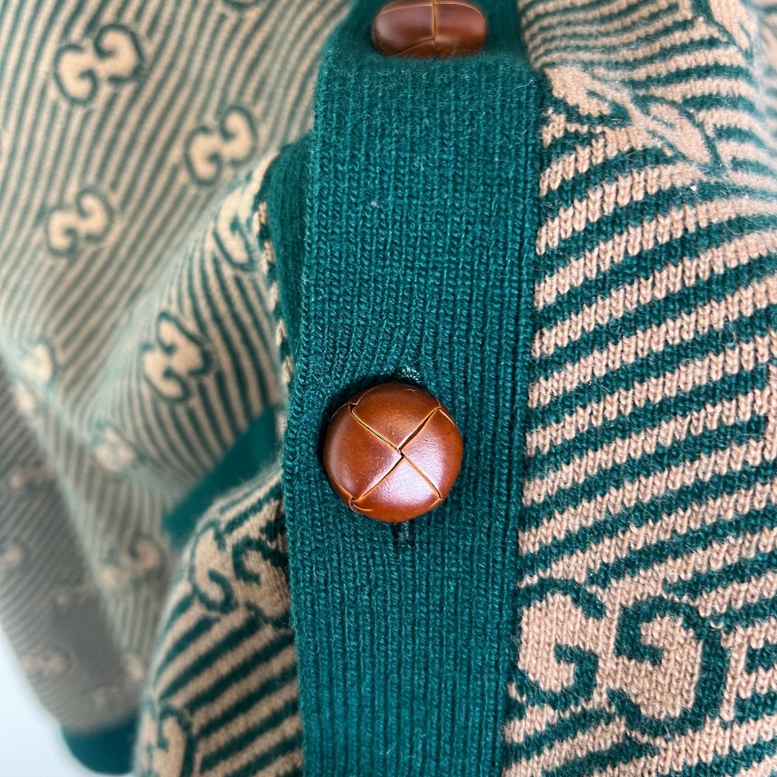 Gucci Gucci GG Logo Wool Cardigan Size US S / EU 44-46 / 1 - 3 Thumbnail
