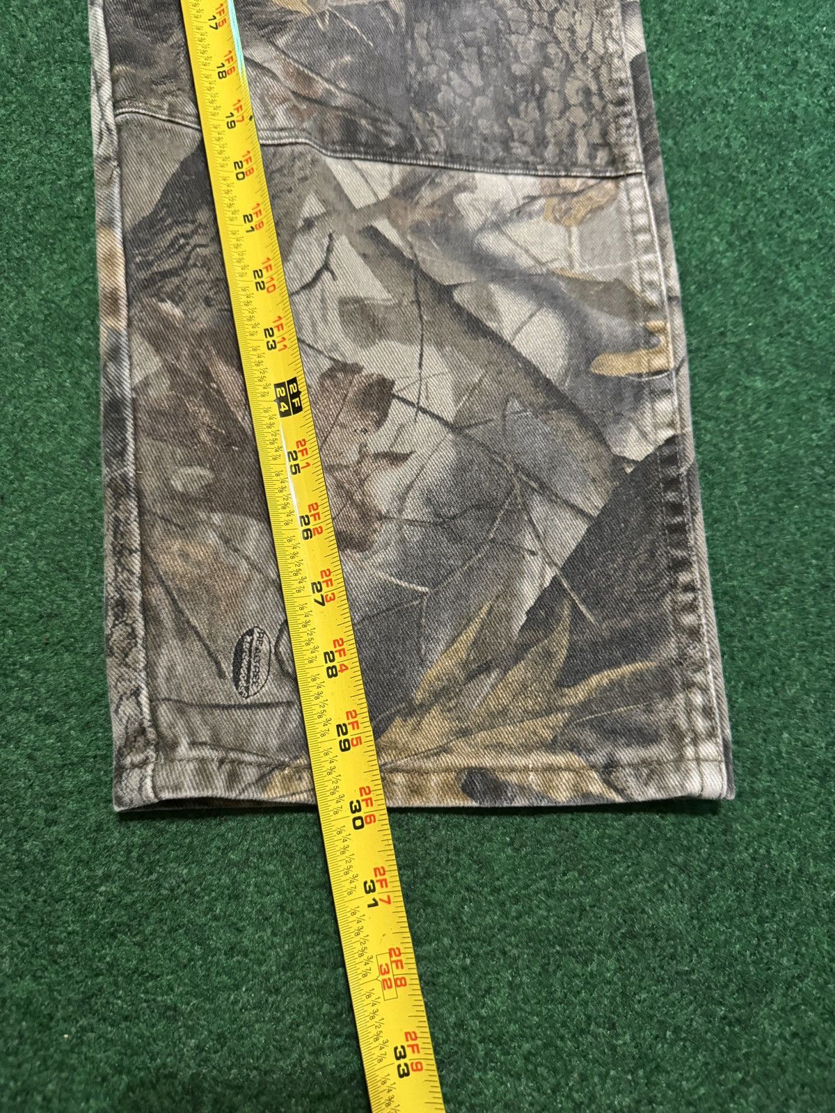 Realtree Vtg Y2K Wrangler Realtree Baggy Skater Hip Hop Camo Pants Size US 37 - 6 Thumbnail