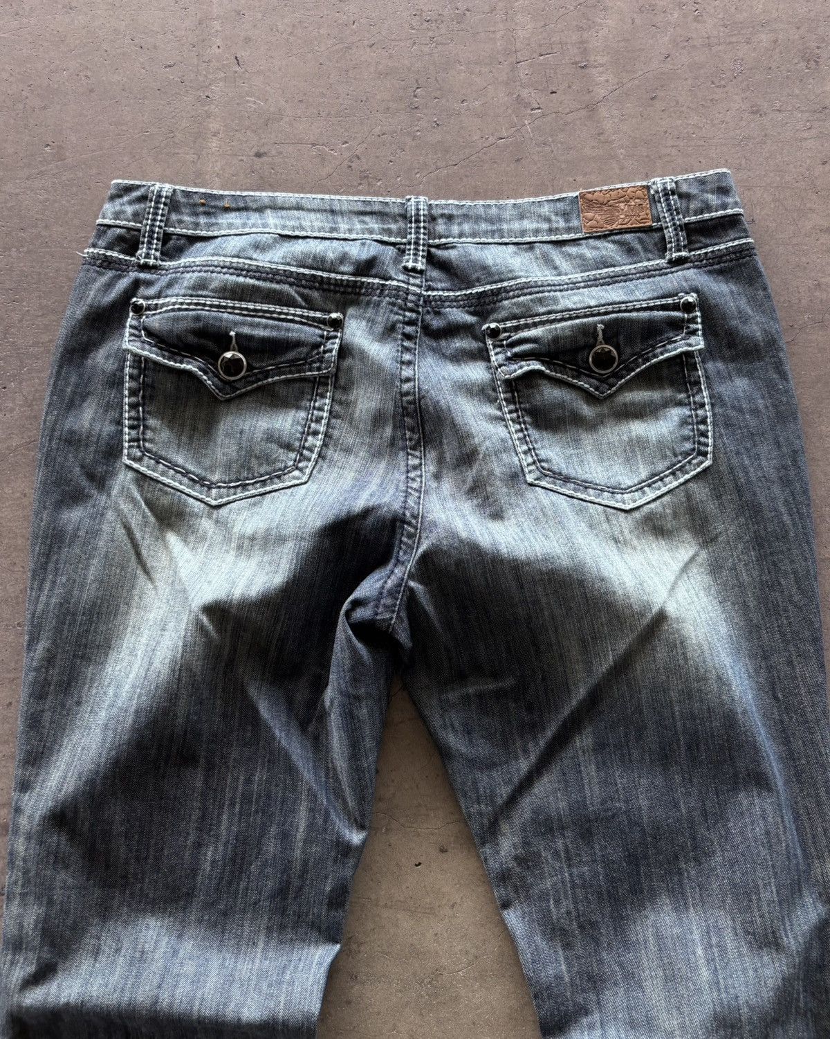 If Six Was Nine × KMRii × Le Grande Bleu (L.G.B.) 14th addiction Kmrii Style Trashed Flared Denim Jeans Size US 31 - 7 Thumbnail