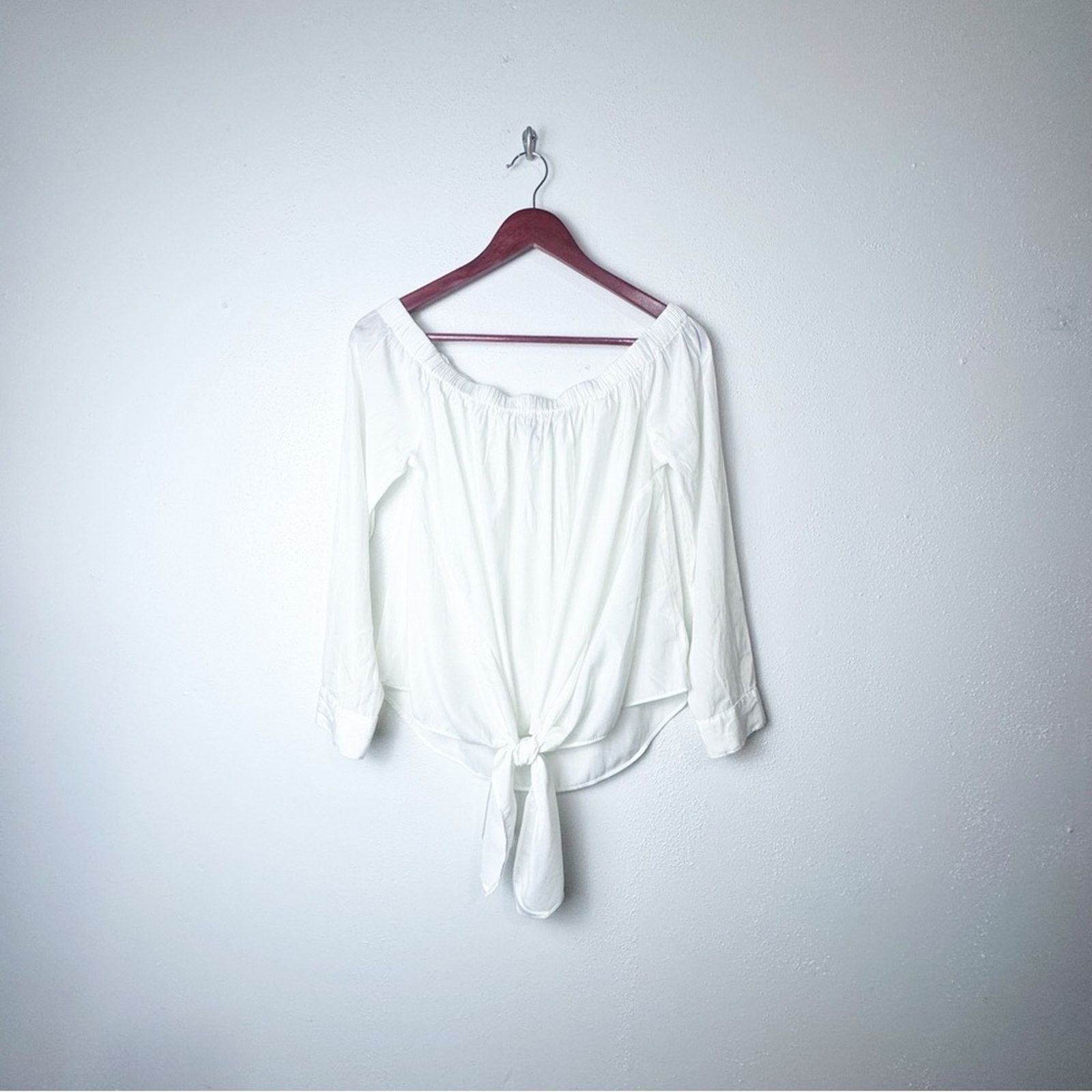 Express Express White Off the Shoulder Front Tie Top Womens Size Med Size M / US 6-8 / IT 42-44 - 8 Thumbnail