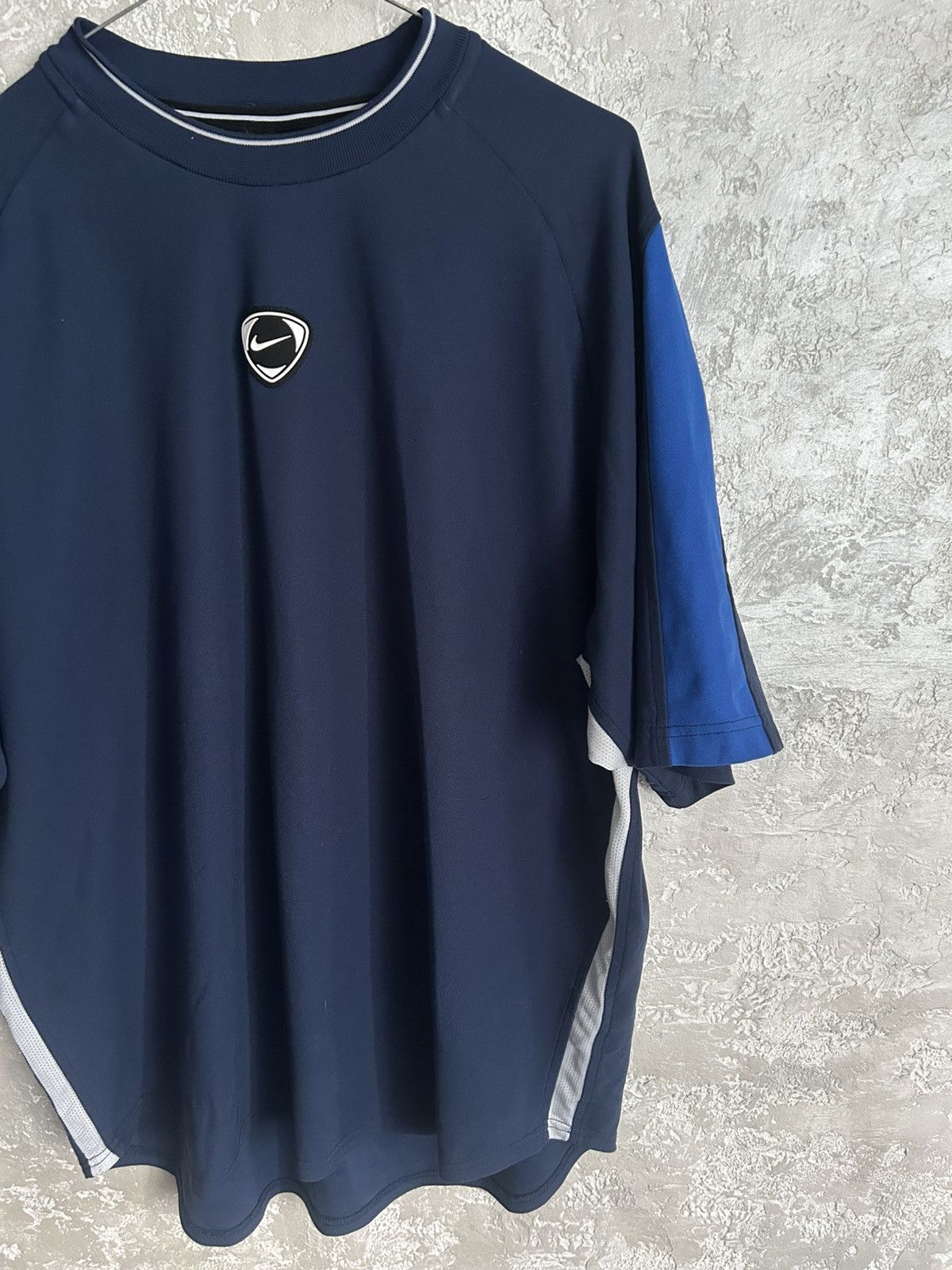 Nike Nike TN Vintage Jersey Center Logo T-shirt Tee Size US L / EU 52-54 / 3 - 2 Thumbnail
