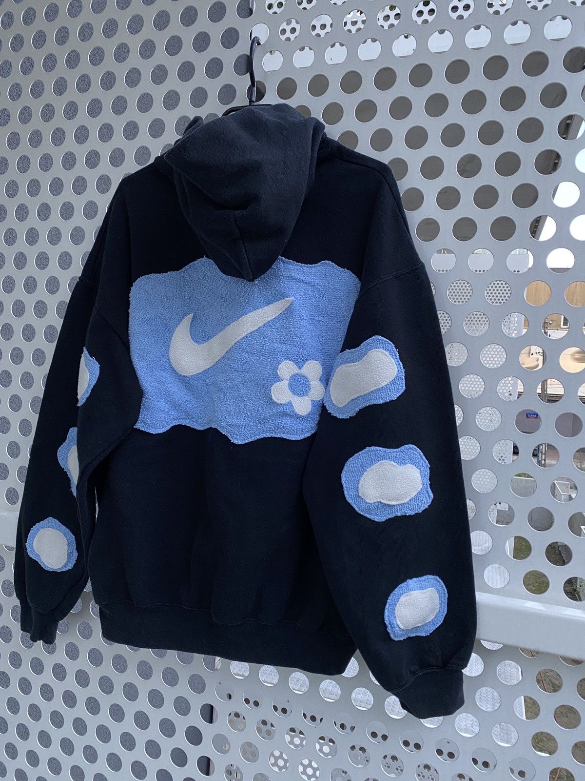 Nike × Vintage Vintage Nike Custom Center Swoosh Oversize Hoodie Y2K rare Size US L / EU 52-54 / 3 - 4 Thumbnail