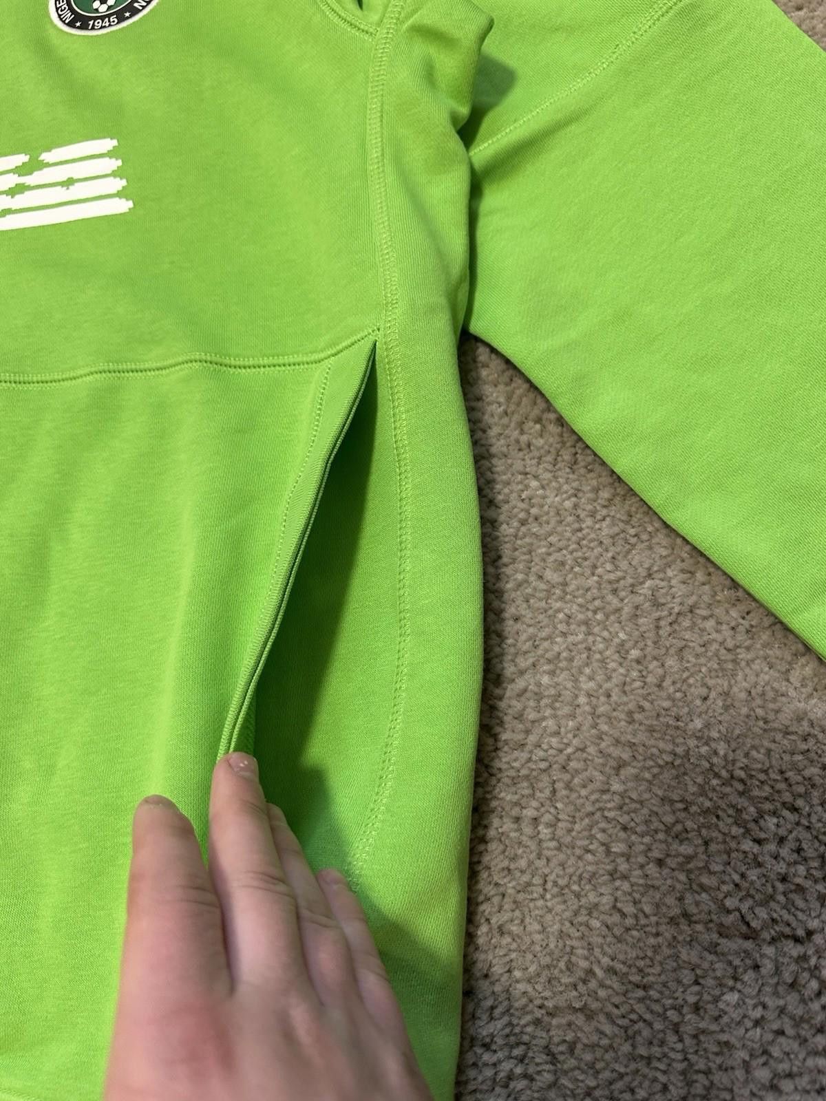 Nike NWT 2022-23 Nigeria Nike Terry Travel Hoodie Sz L Size US L / EU 52-54 / 3 - 5 Thumbnail
