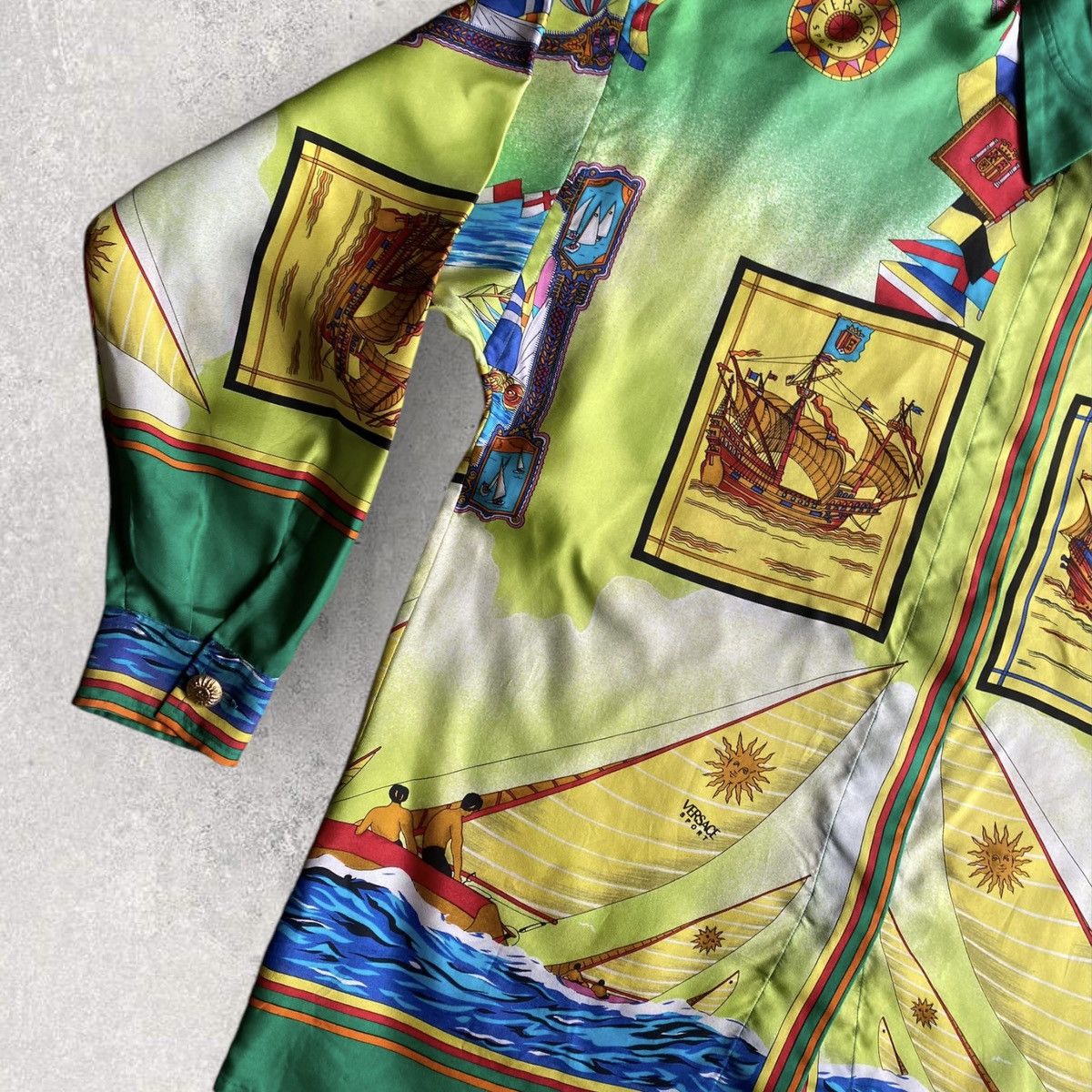 Versace Vintage Silk Versace Sport Sailing Oversize Shirt Size S / US 4 / IT 40 - 3 Thumbnail