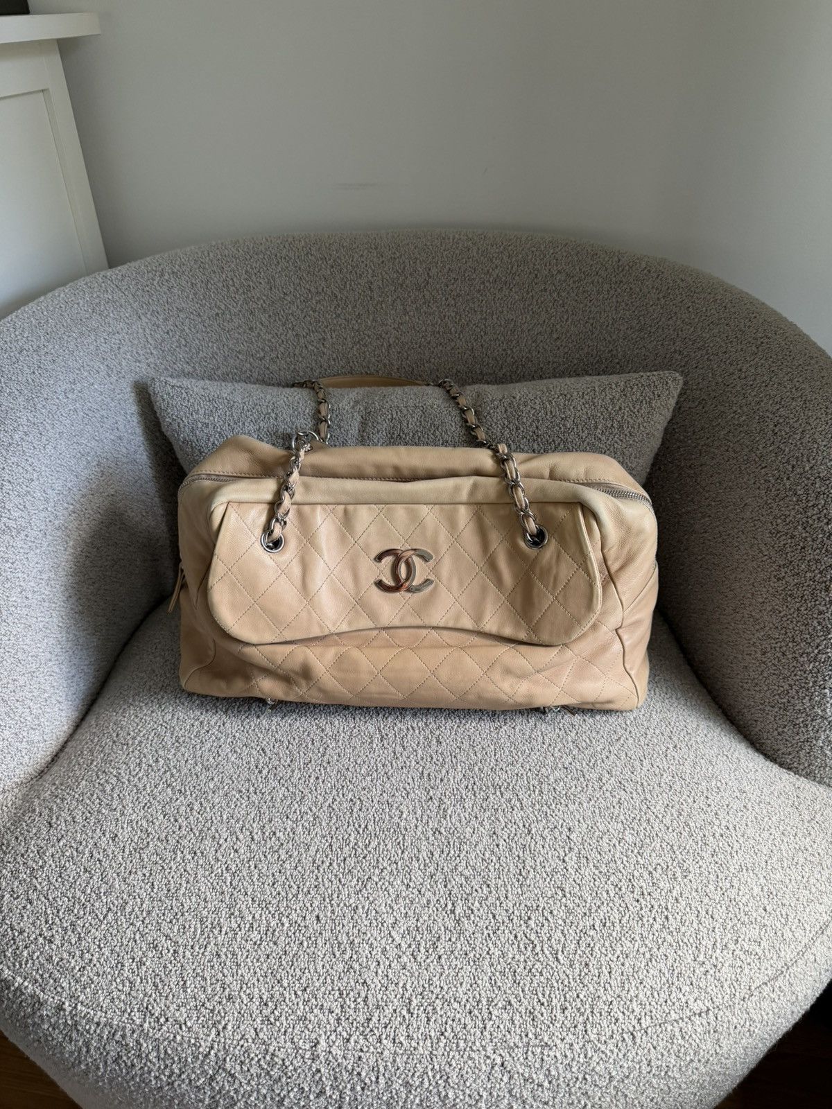 Chanel Chanel Sharpei Lambskin Quilted Bowler (Beige) Size ONE SIZE - 3 Thumbnail