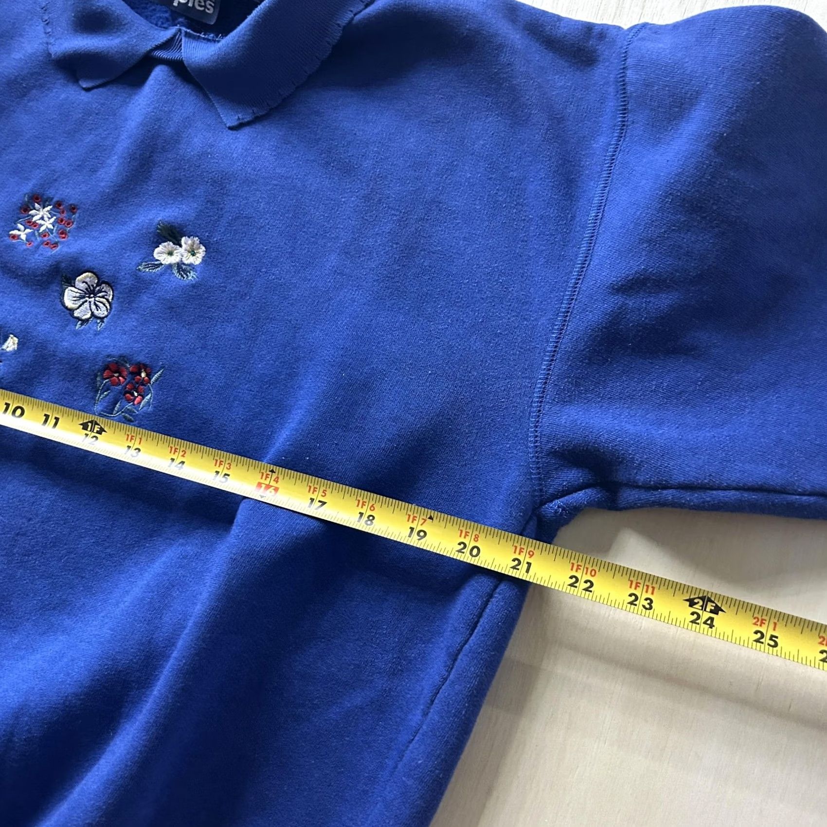 Vintage VINTAGE Triples Sweater Womens Medium Blue Collared Embroidered Floral Fleece Welcome to Cottagecore - Size M / US 6-8 / IT 42-44 - 4 Thumbnail