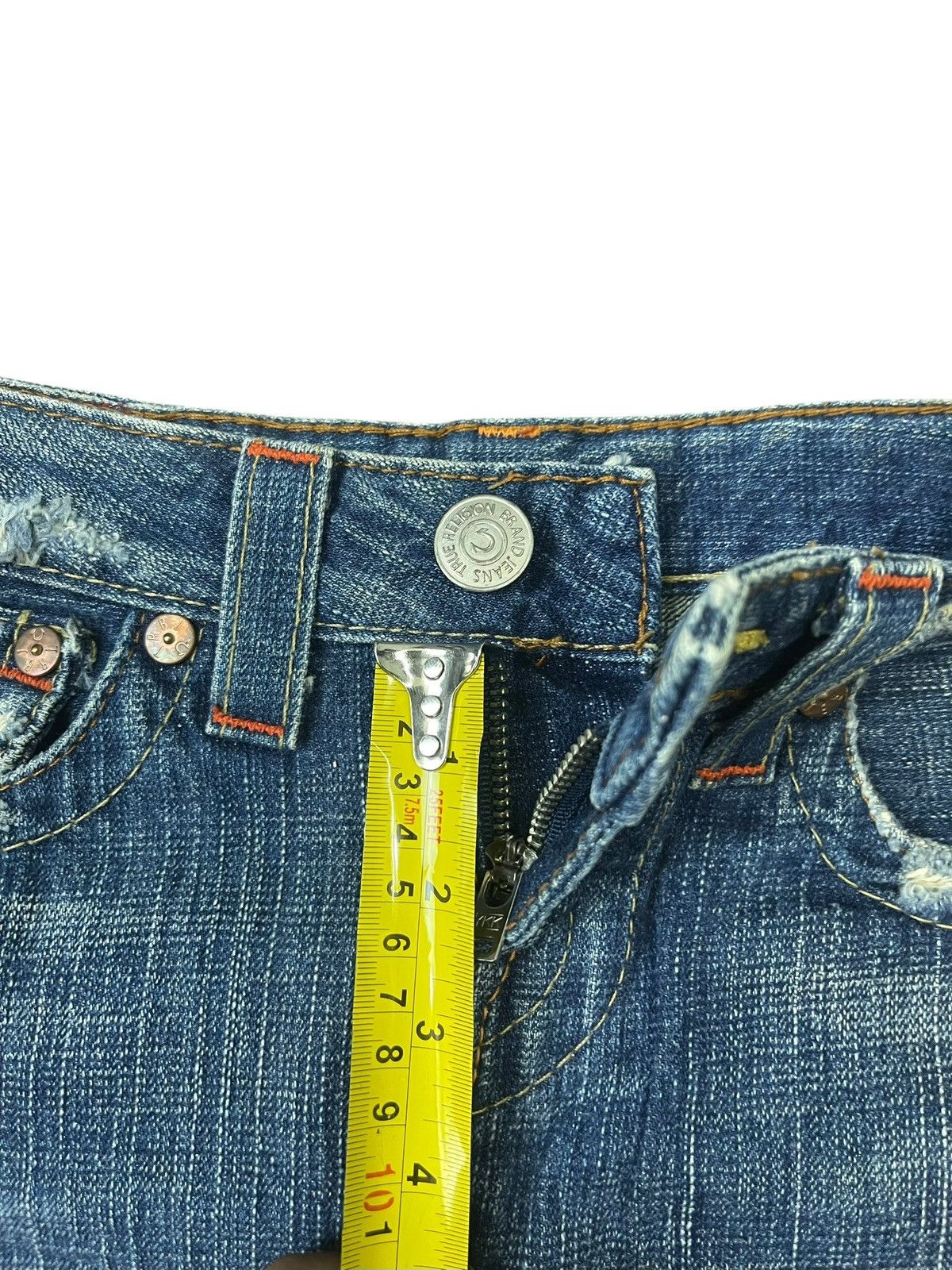 True Religion Vintage True Religion Distressed Mini Skirt Streetwear Size 26" / US 2 / IT 38 - 8 Thumbnail