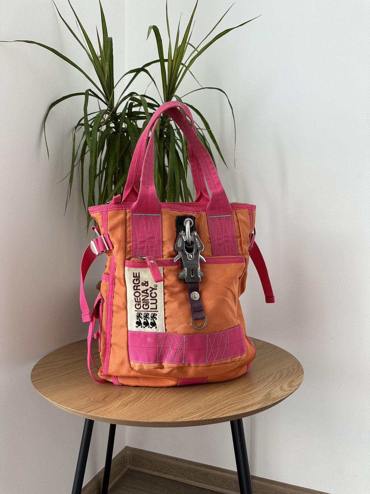 Diesel Vintage George Gina Lucy Orang Shoulders Bag Size ONE SIZE - 4 Thumbnail