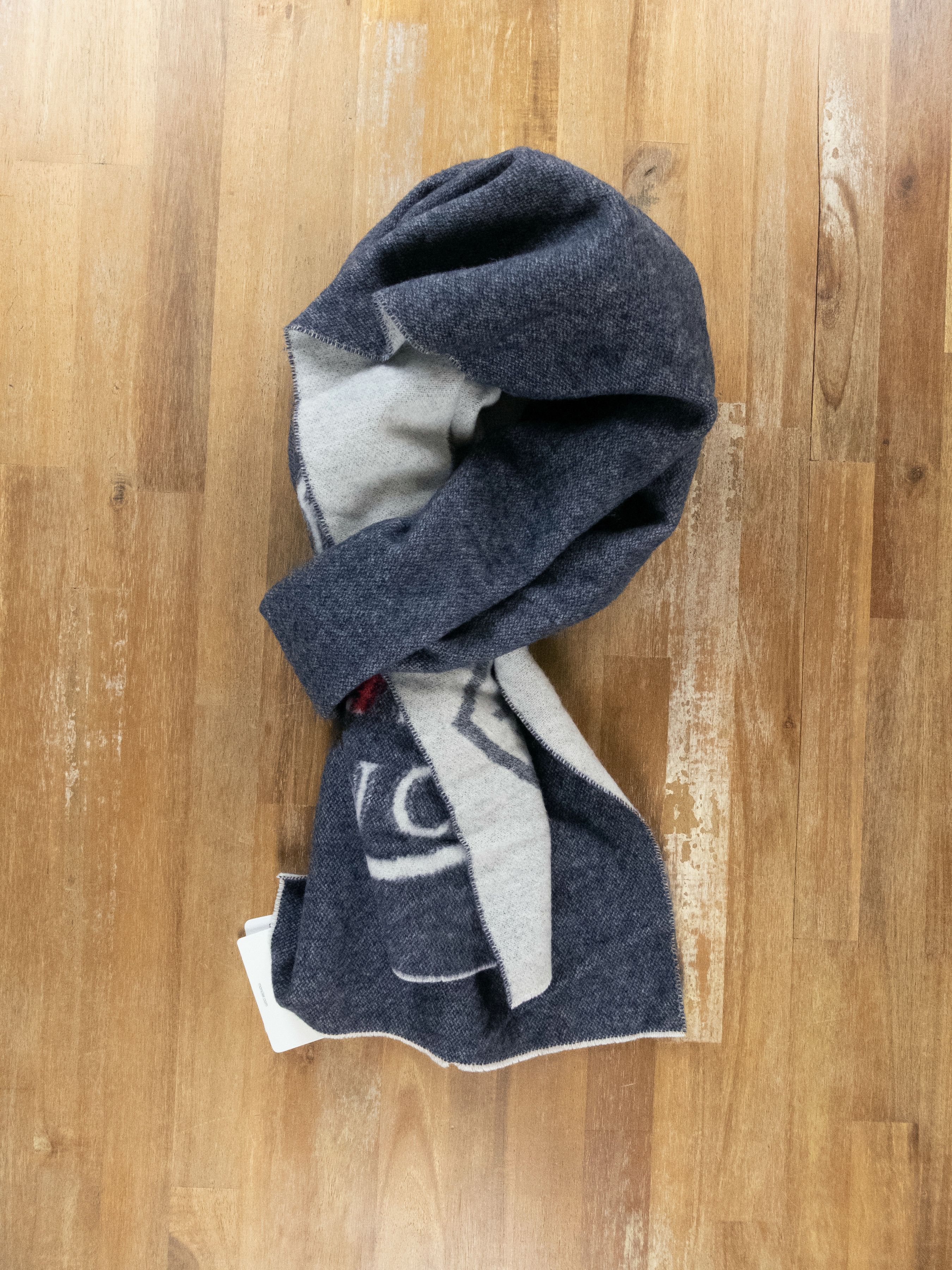 Moncler MONCLER rooster logo print gray blue wool scarf NWT Size ONE SIZE - 9 Thumbnail