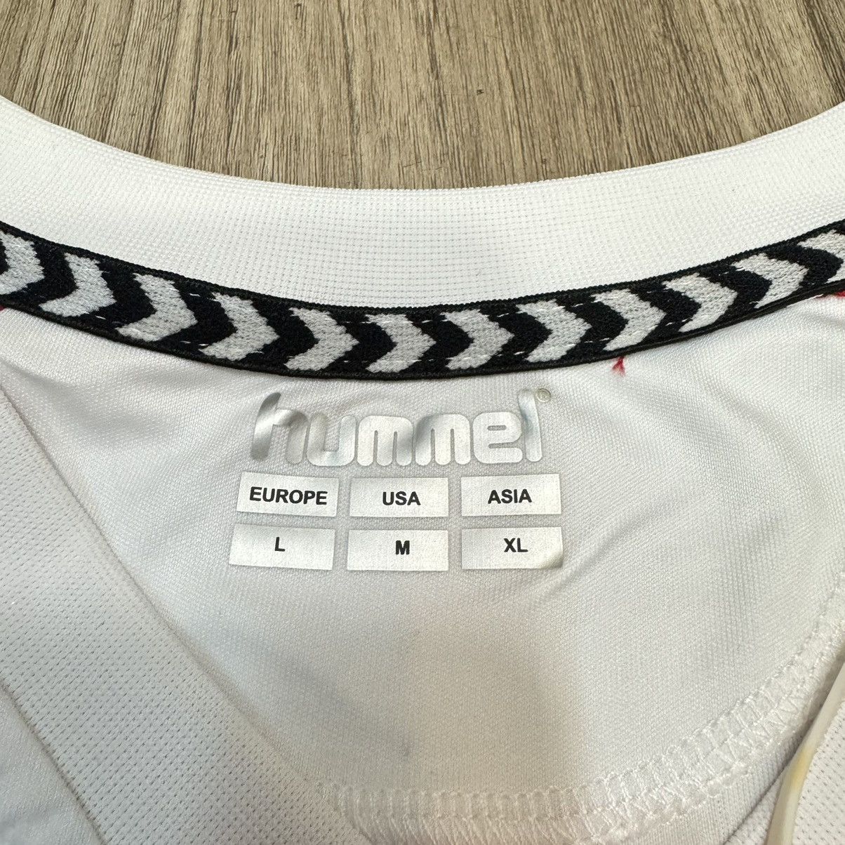 Hummel × Sports Specialties Deportiva Leonesa 17/18 player issue shirt #19 Yosuke 井手口揚介 Size US M / EU 48-50 / 2 - 9 Thumbnail