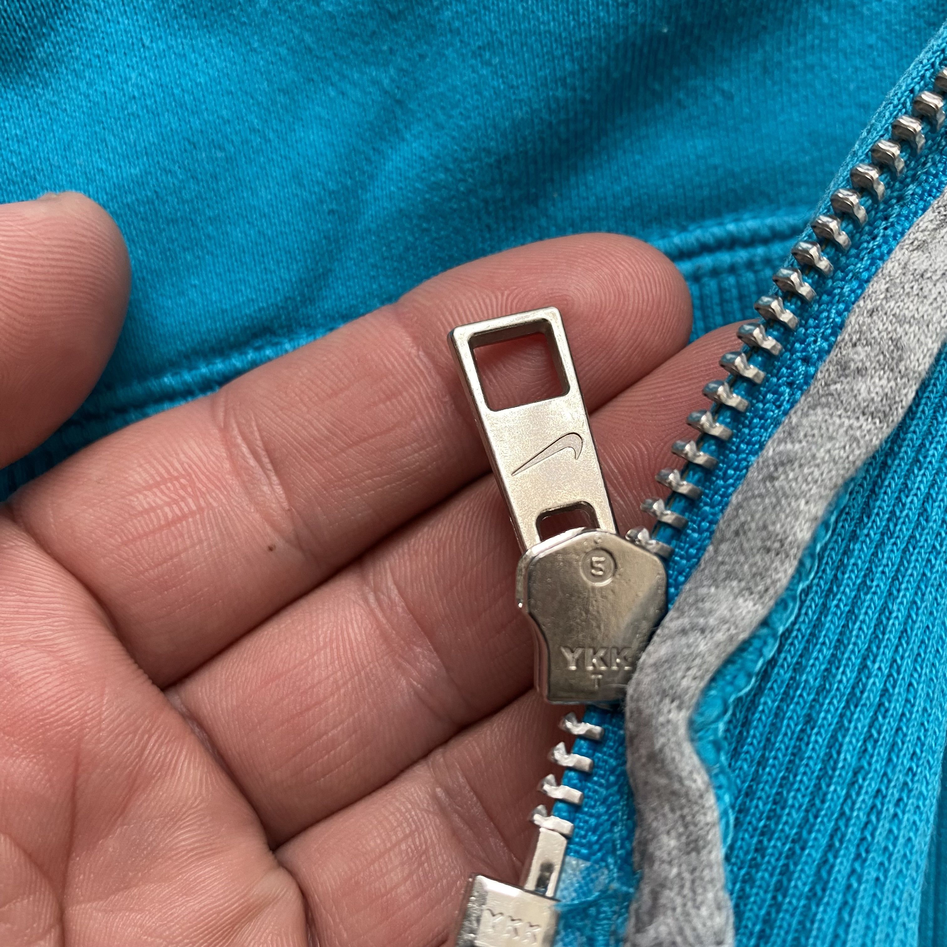 Nike Vintage 00s Y2K Nike Zip Up Hoodie Silver tags swoosh Size US M / EU 48-50 / 2 - 8 Thumbnail