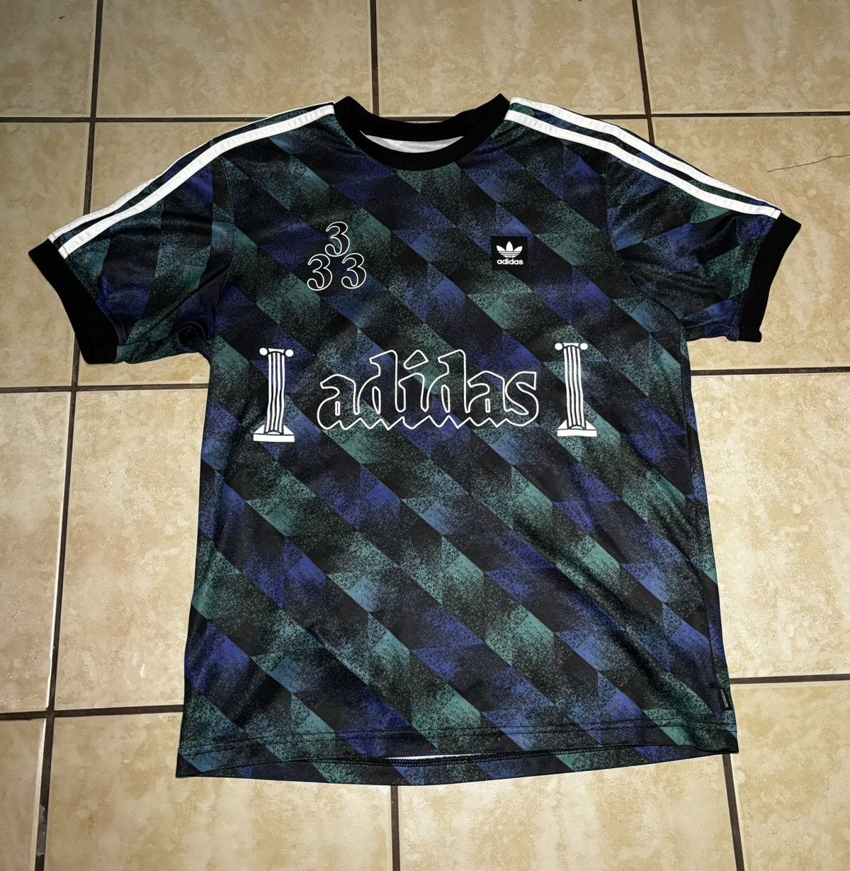 Adidas Adidas Originals 90s retro jersey Size US M / EU 48-50 / 2 - 1 Preview