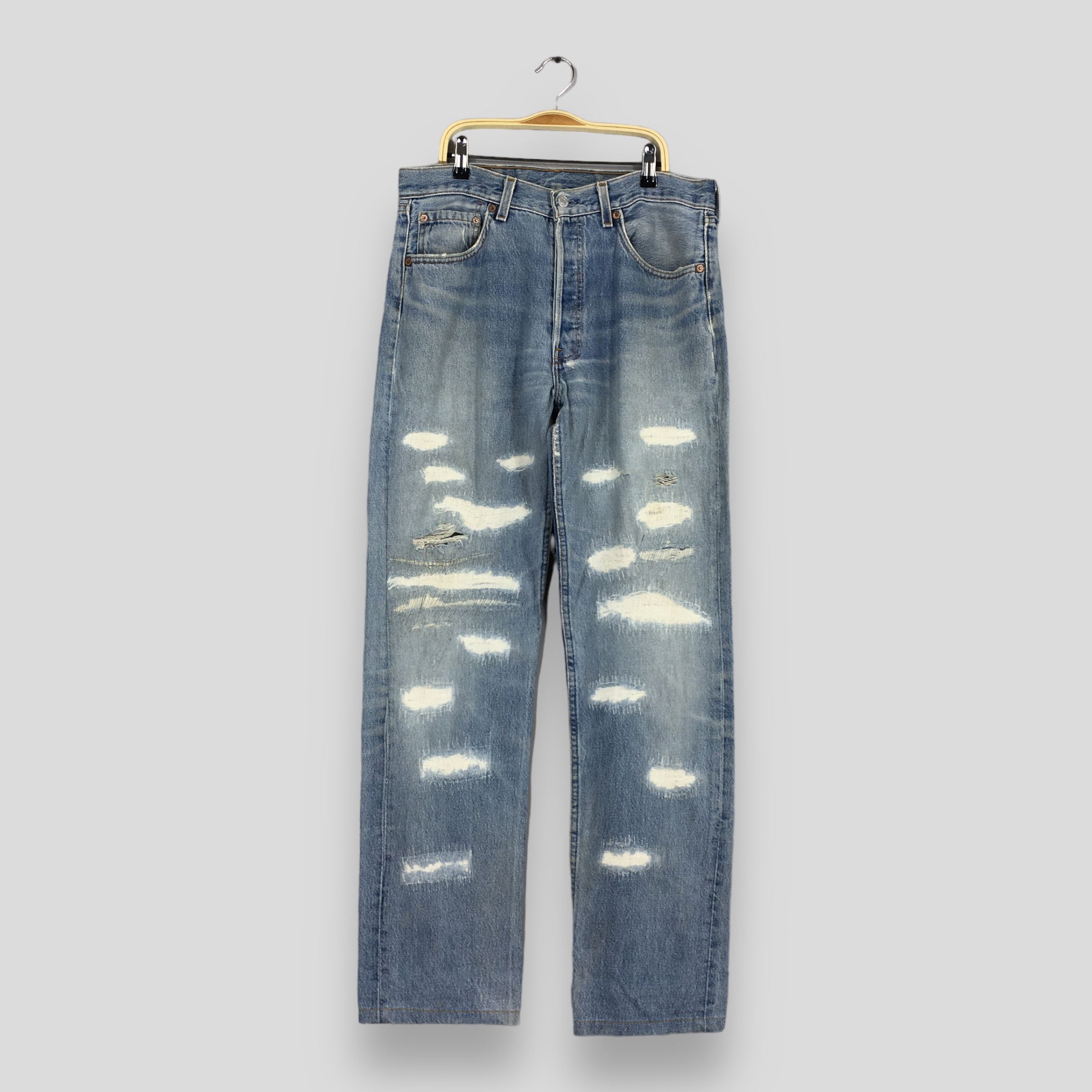 Levi's Size 31x33 Vintage 90s Levi's 501 Faded Blue Jeans S654 Size US 31 - 1 Thumbnail