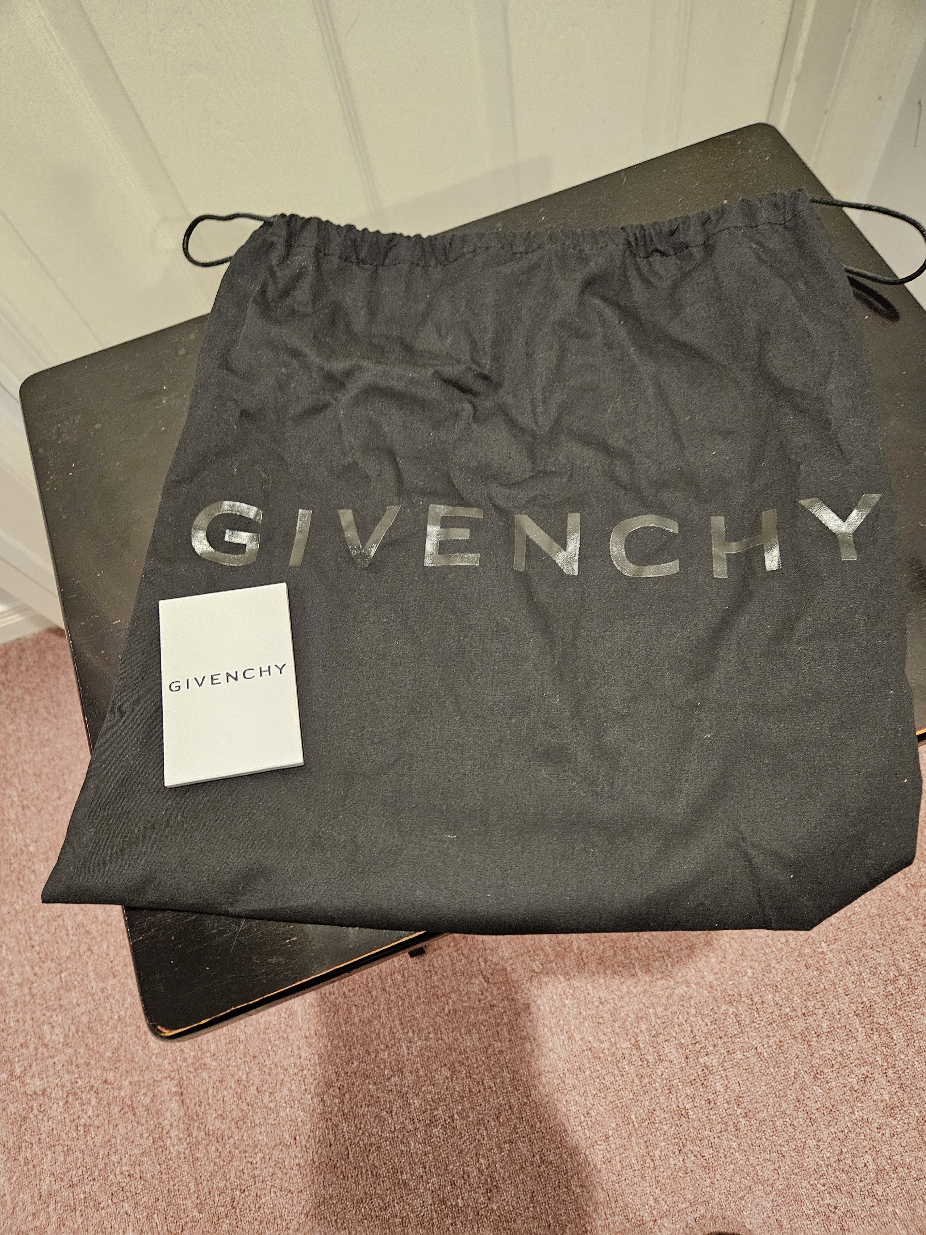 Givenchy 4G Light Nylon Pouch - UNISEX Size ONE SIZE - 11 Thumbnail