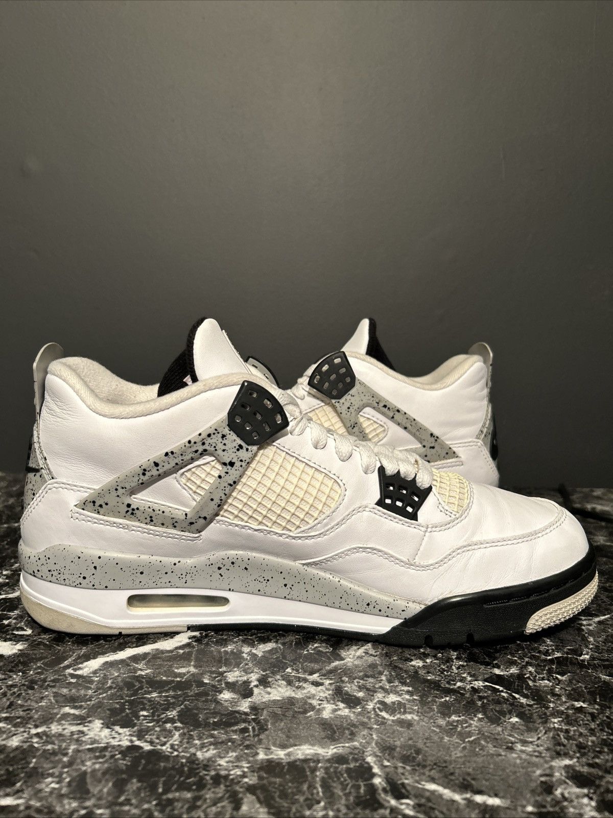 Nike Nike Air Jordan 4 White Cement Mens Size 10.5 840606-192 Size US 10.5 / EU 43-44 - 6 Thumbnail