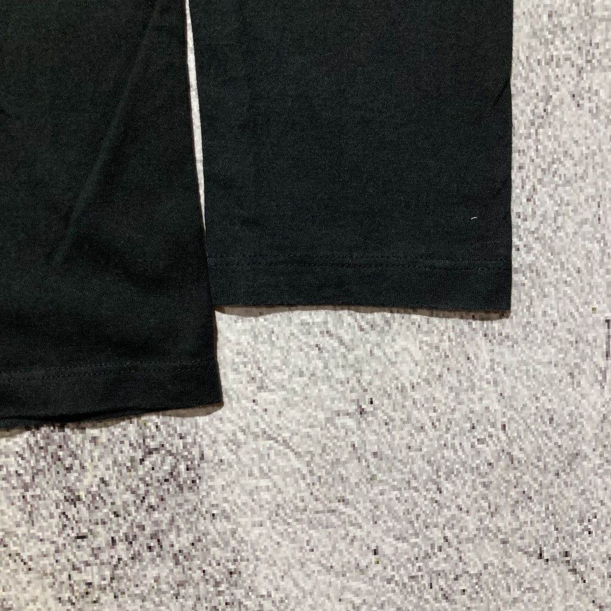 Japanese Brand 🇯🇵2000s Childq Skull Punk Big Logo Longslevee Grunge Gothic Size US M / EU 48-50 / 2 - 6 Thumbnail