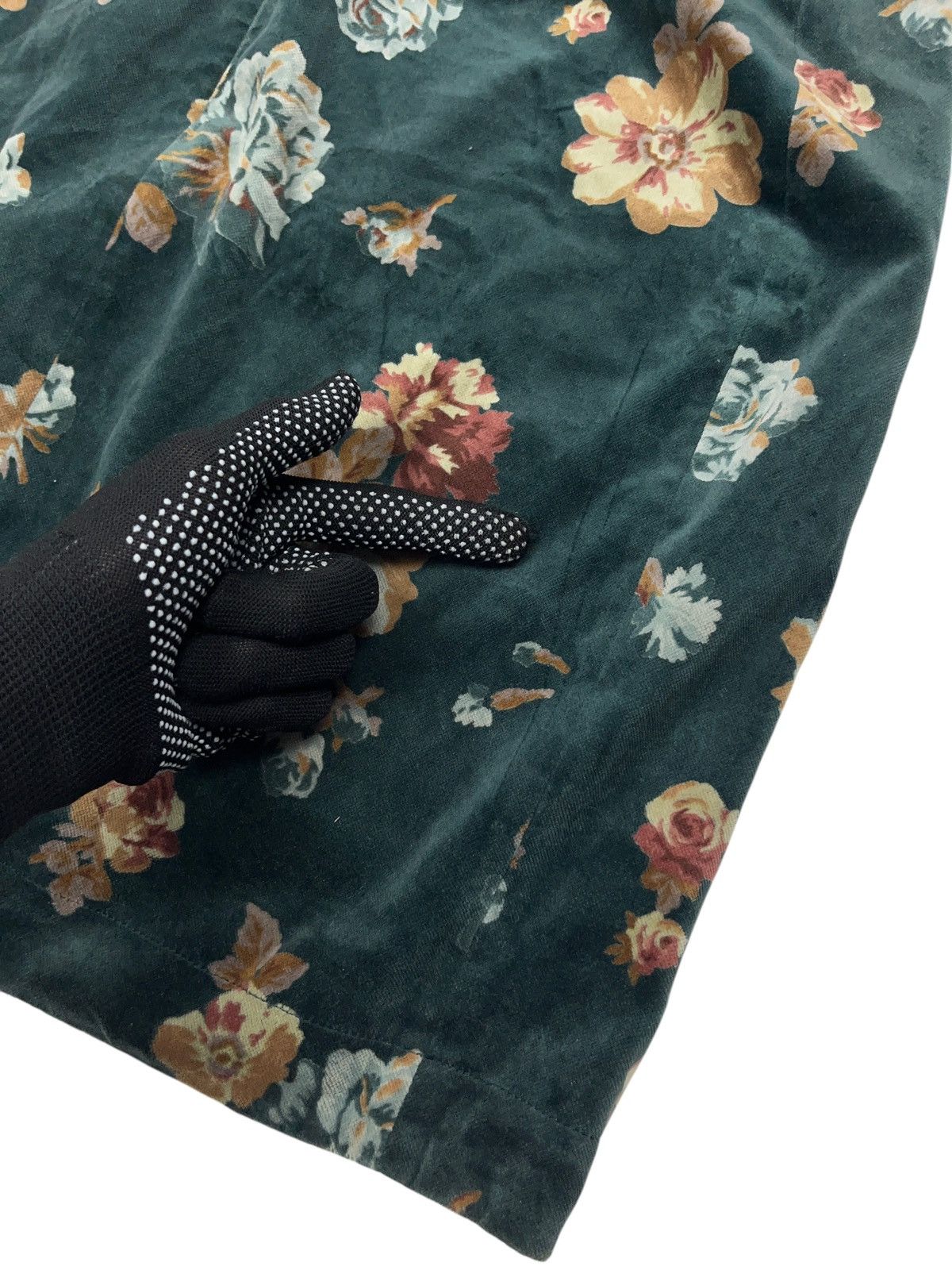 Kenzo × Vintage Vintage Kenzo Jungle Floral Velvet Jacket Skirt Suit Size S / US 4 / IT 40 - 16 Thumbnail