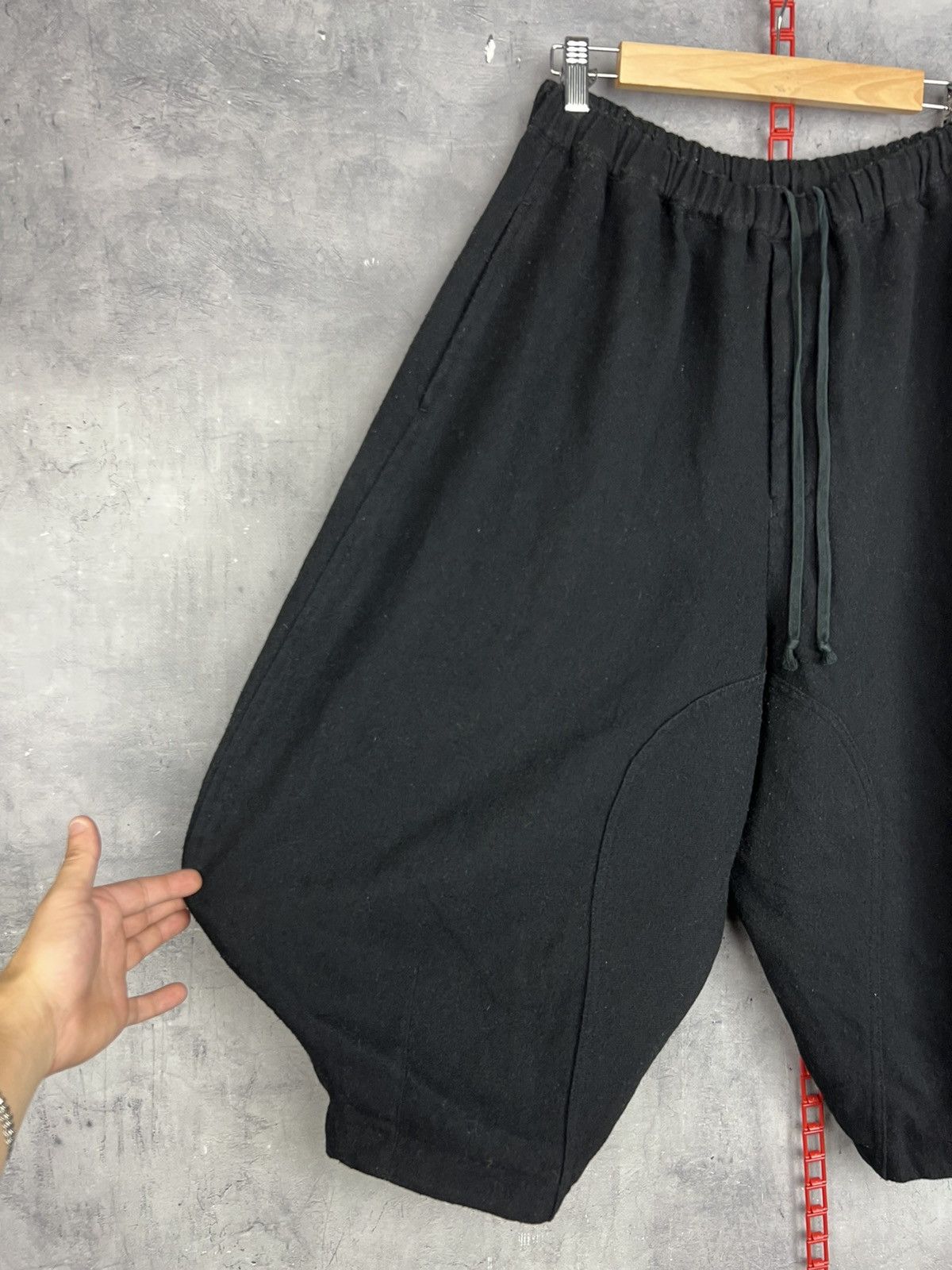 Comme des Garcons Black Comme des Garcon Black Wool Balloon Pants Size US 32 / EU 48 - 8 Thumbnail