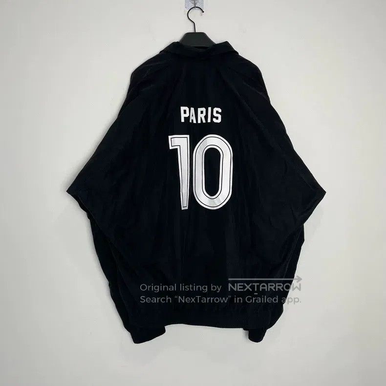 Balenciaga Balenciaga Manchester United Jersey Windbreaker Jacket Size US S / EU 44-46 / 1 - 2 Thumbnail