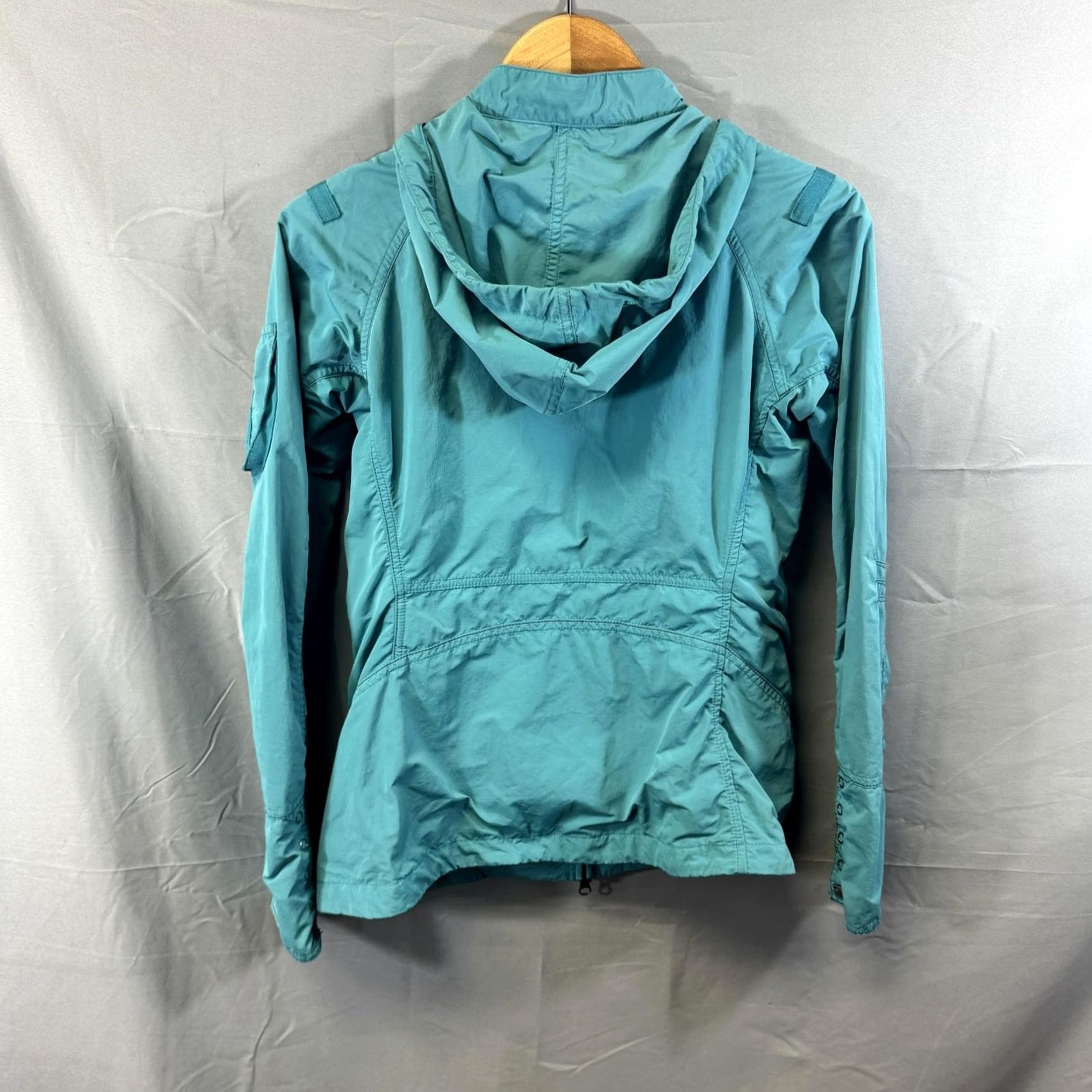 Mountain Hardwear Mountain Hardwear Jacket Womens 8 Teal Hooded Full Zip Lightweight Windbreaker Jacket Womens 8 Teal Hooded Full Zip Lightweight Windbreaker Size M / US 6-8 / IT 42-44 - 2 Thumbnail