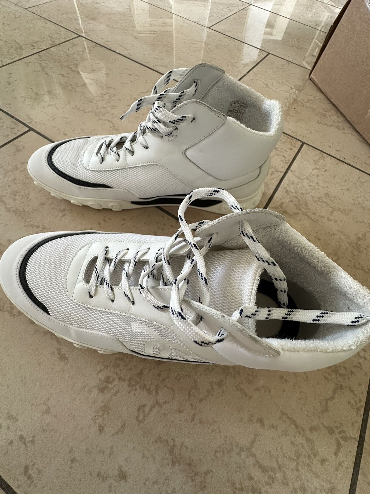 Chanel Chanel 2019 sneakers Size US 13 / EU 46 - 11 Thumbnail