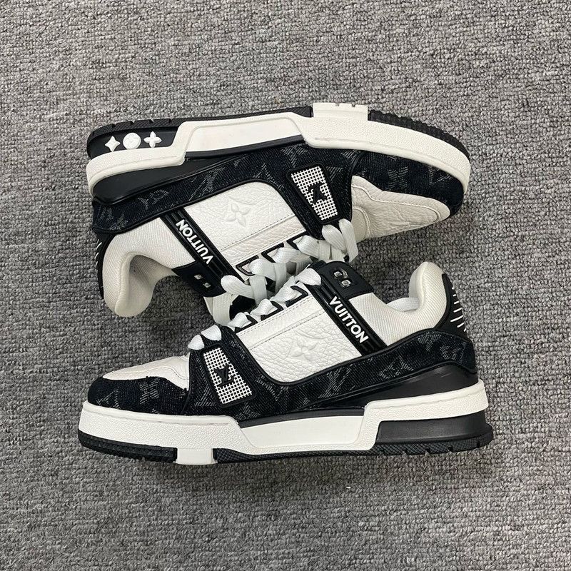 Louis Vuitton Louis Vuitton Black White Trainer Low-Top Sneakers Size US 7 / IT 37 - 4 Thumbnail